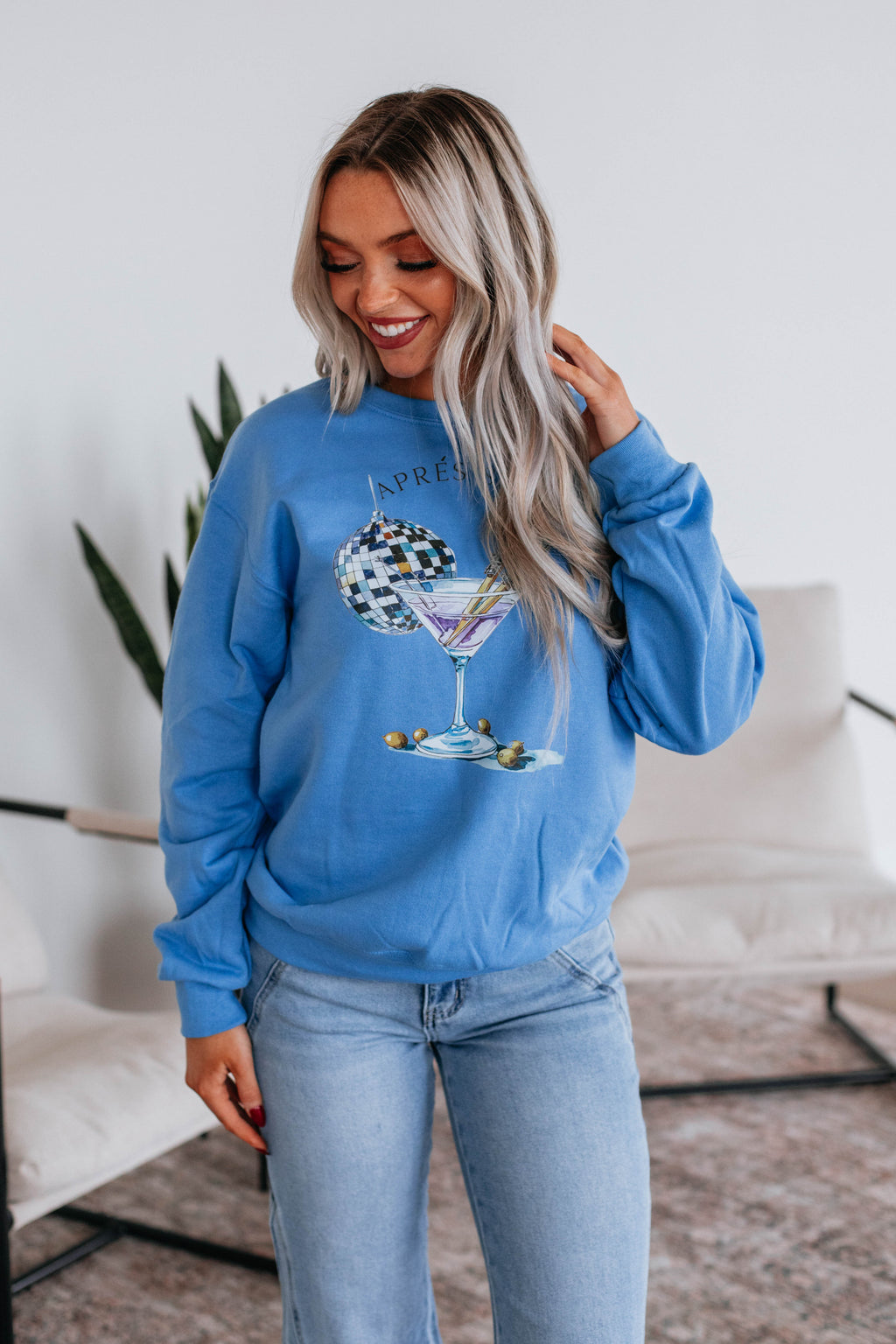 Apres Ski Martini Crewneck