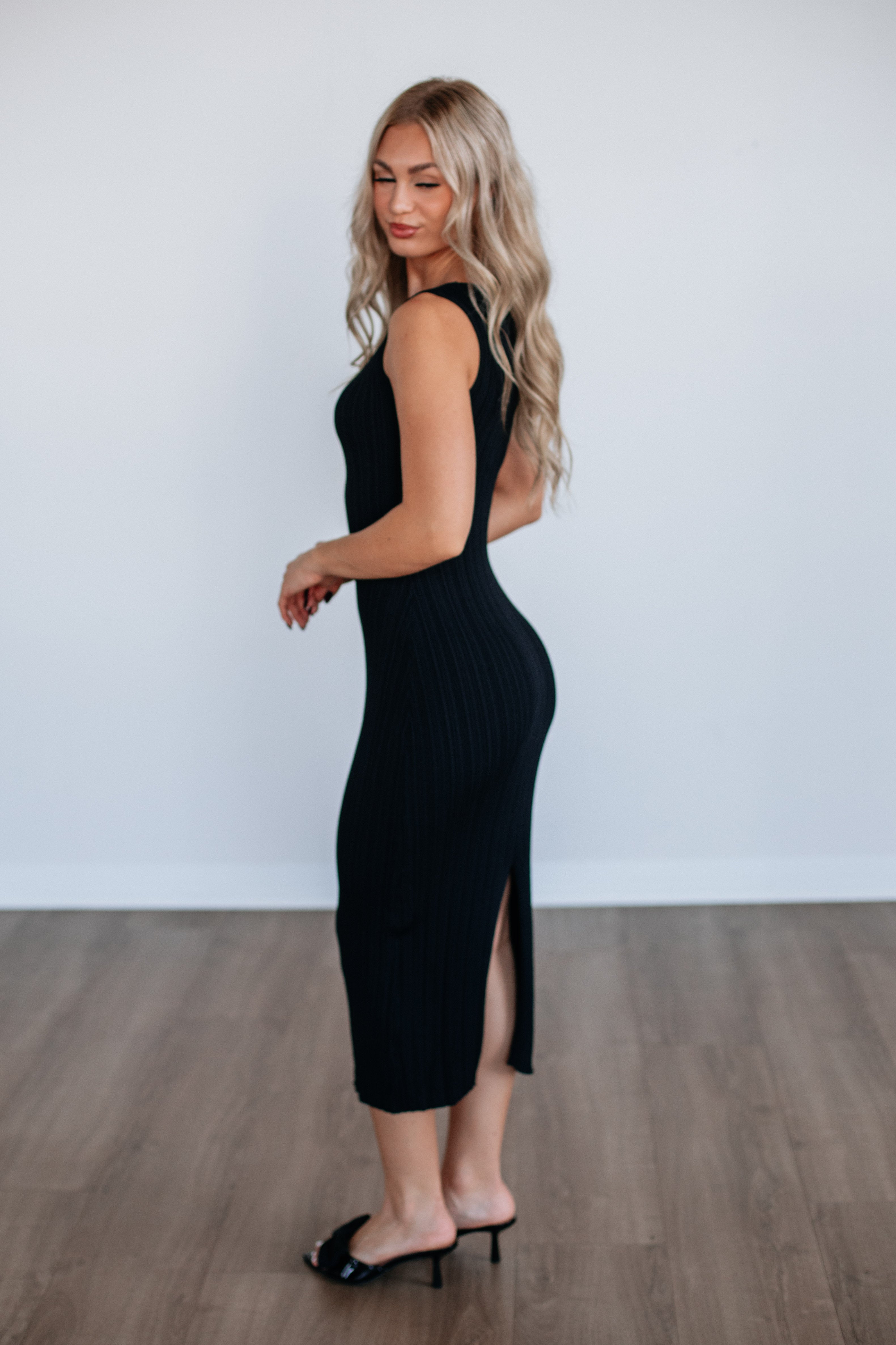Kylie Midi Dress