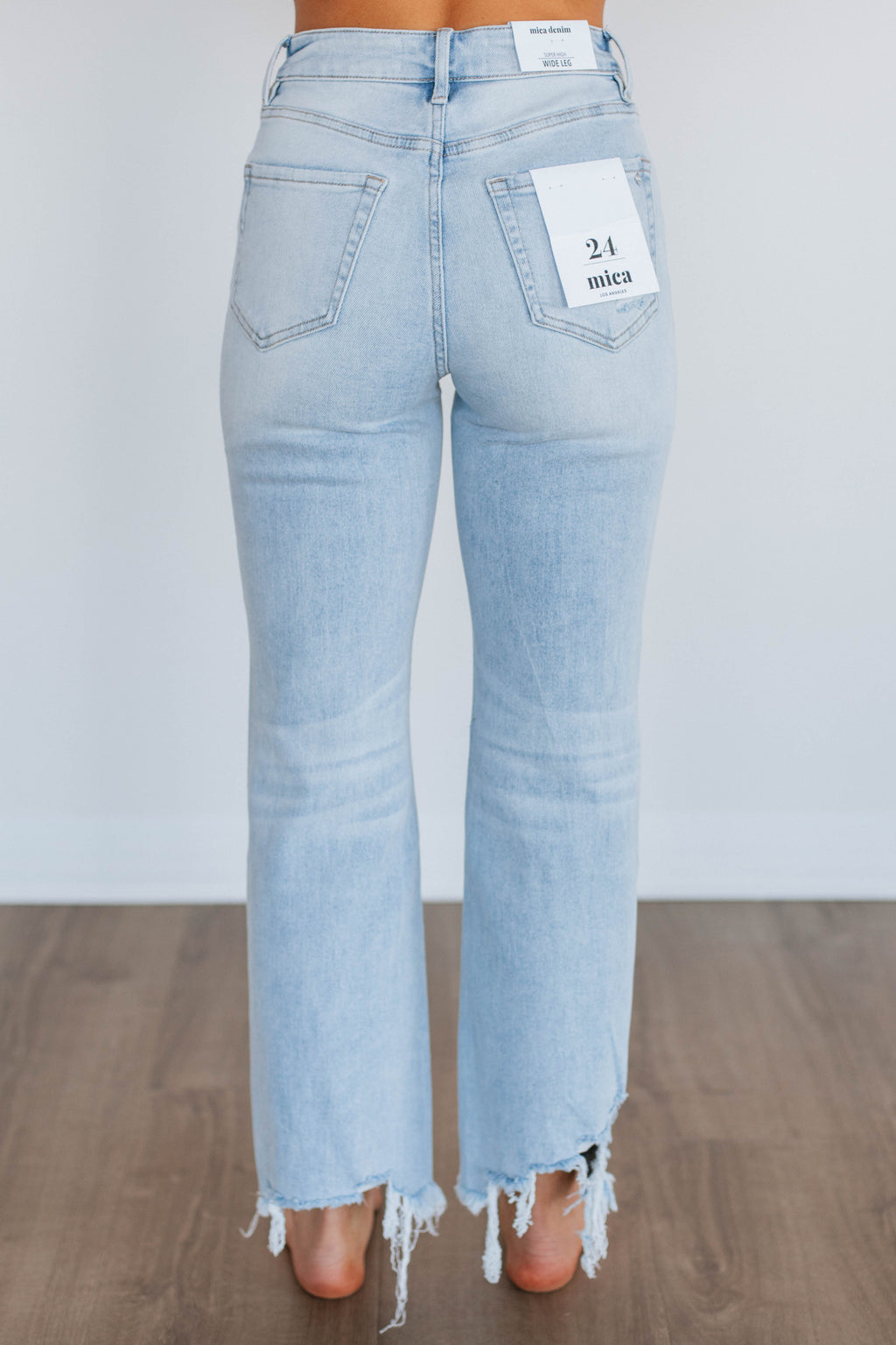 Colton Mica Jeans - Light Wash
