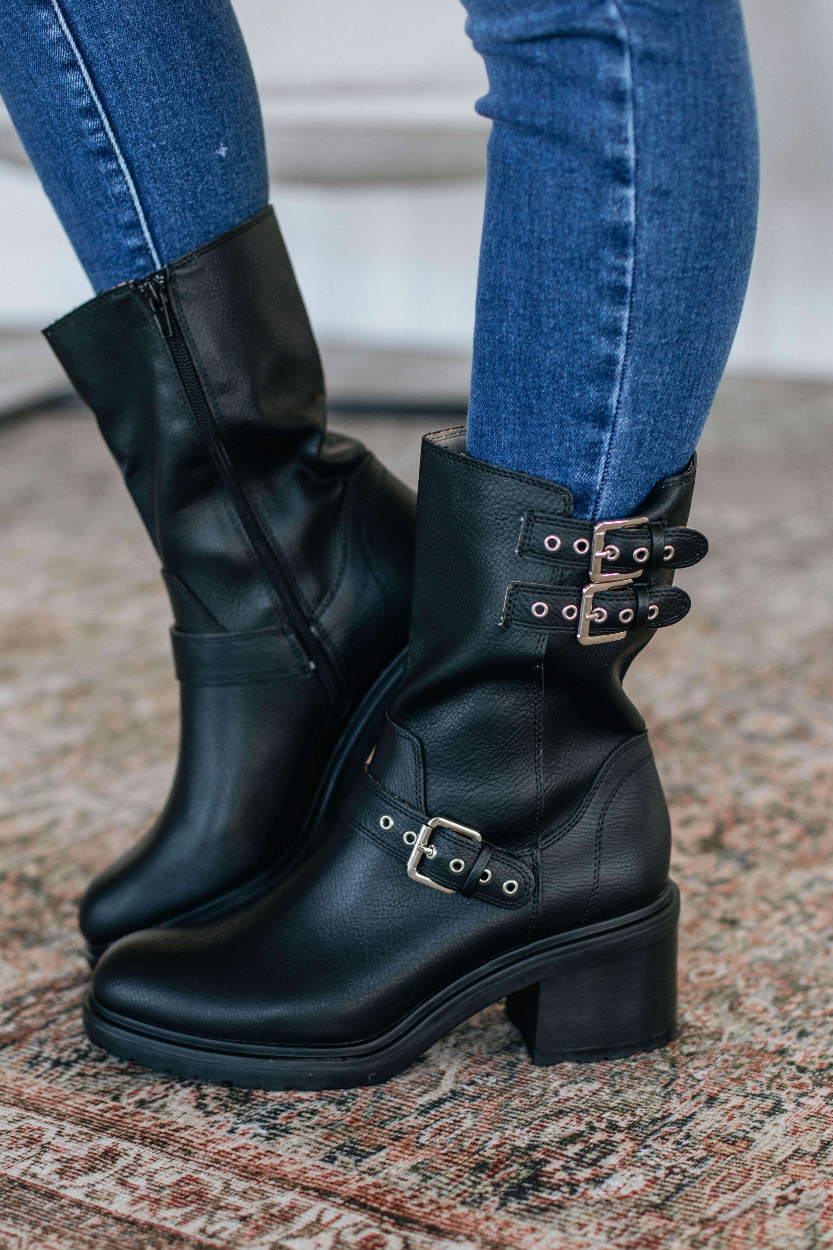 Cool On Command Boots - Black