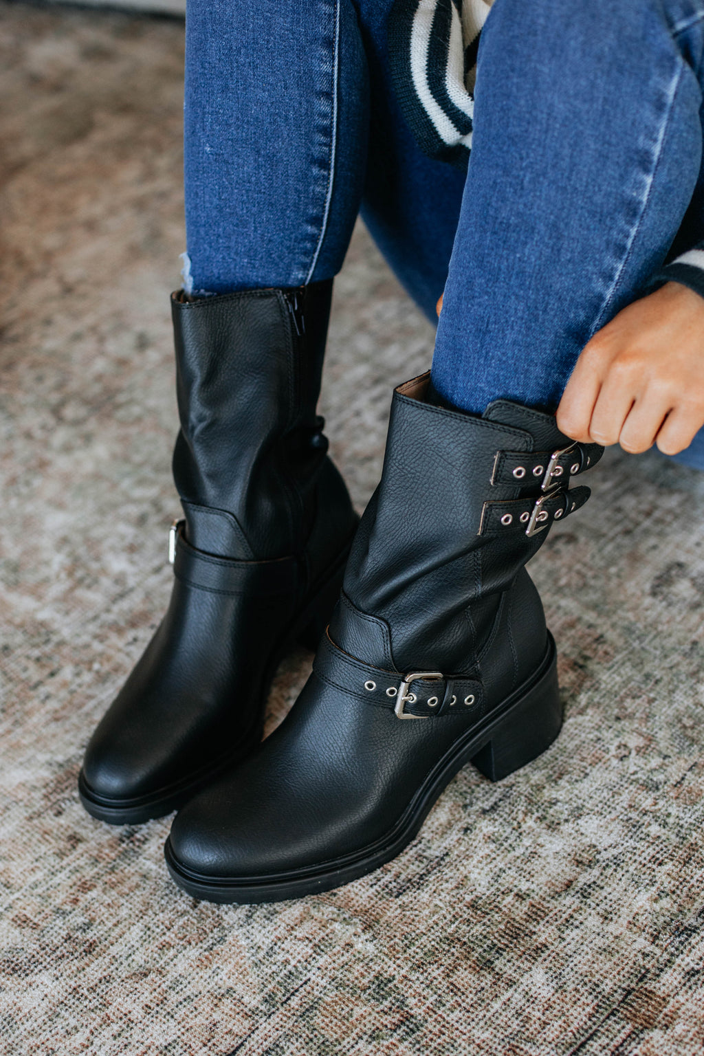 Cool On Command Boots - Black