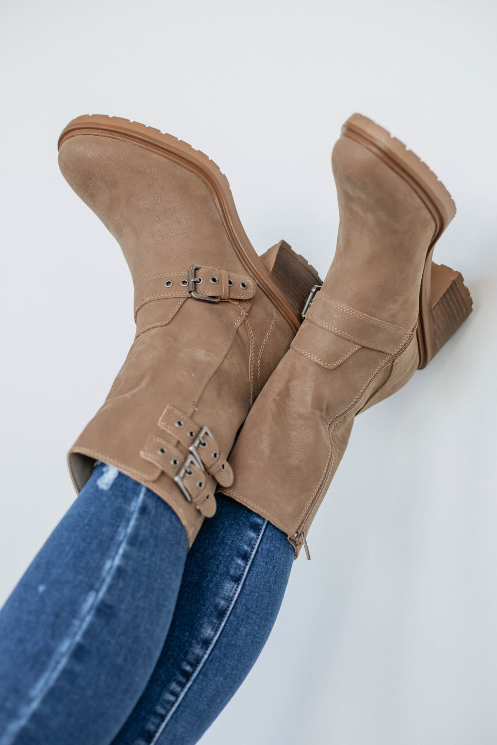 Cool On Command Boots - Dark Taupe