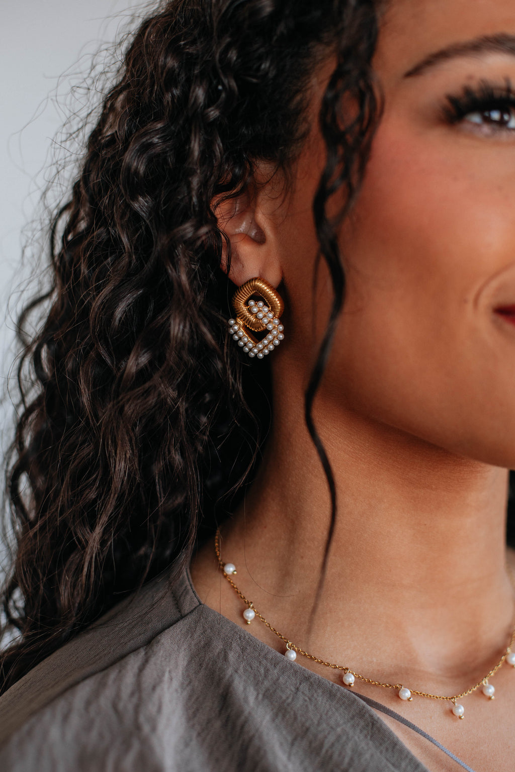 Corissa Pearl Earrings