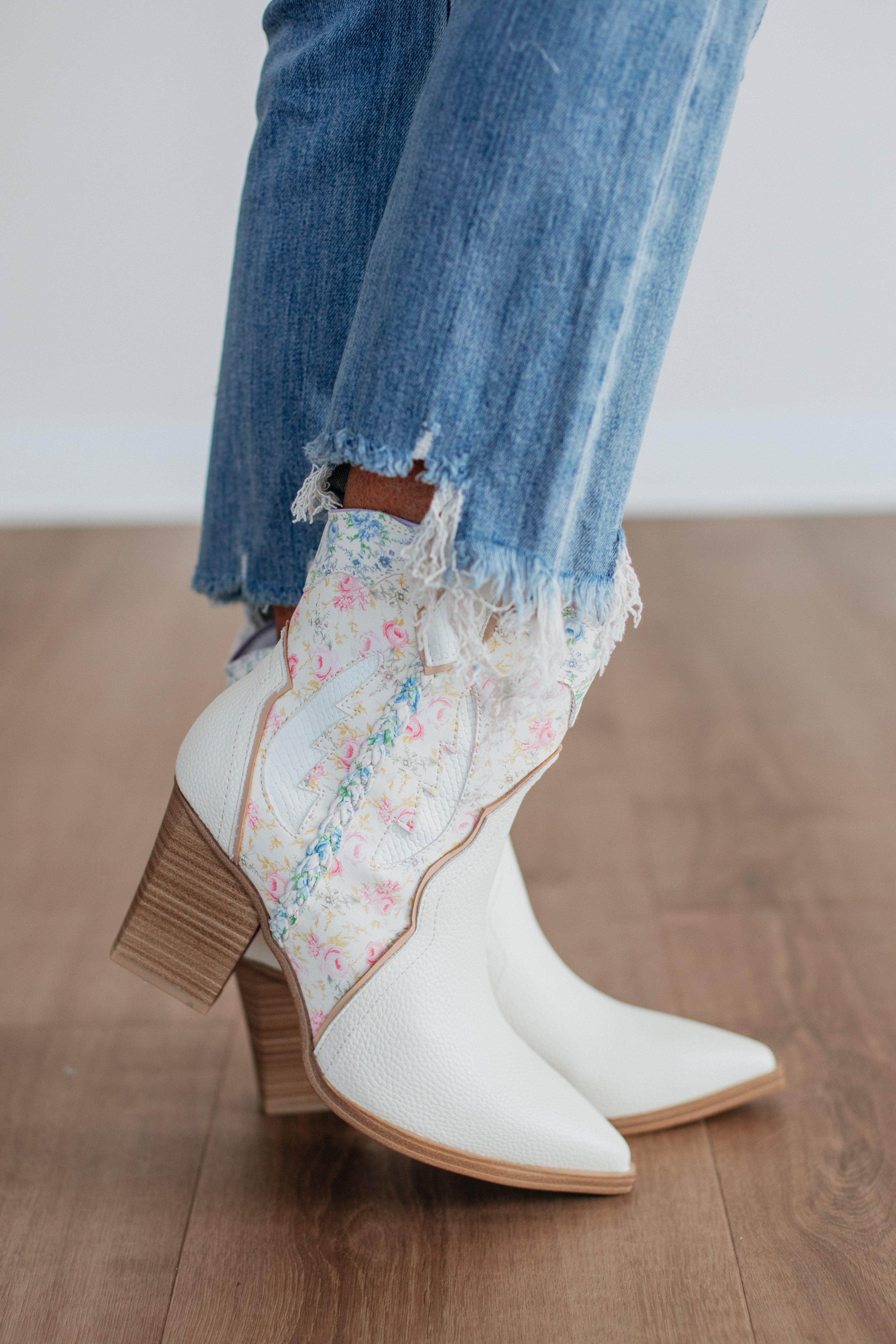 Cowgirl Cutie Boots