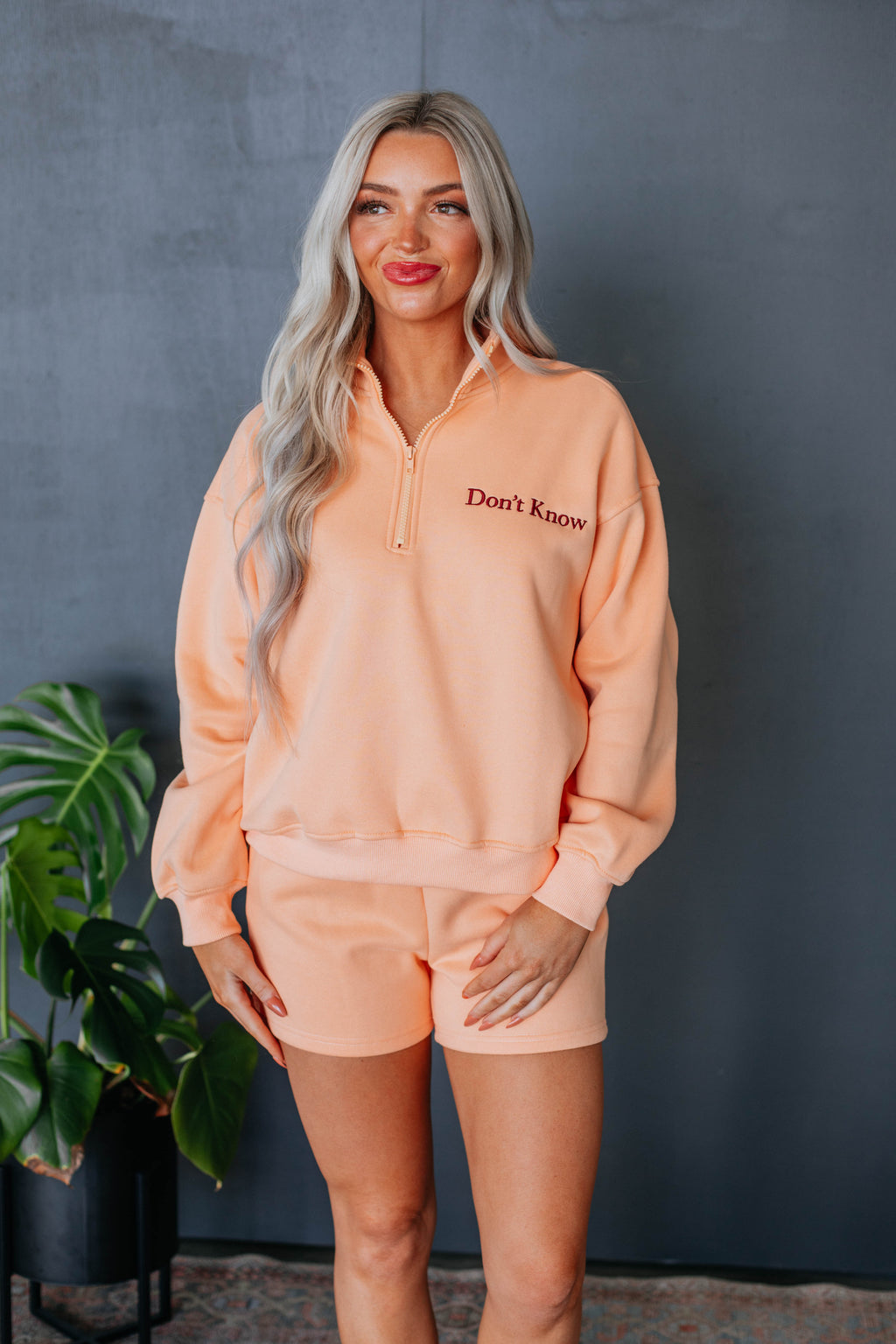 Don't Know Don't Care Lounge Shorts - Apricot