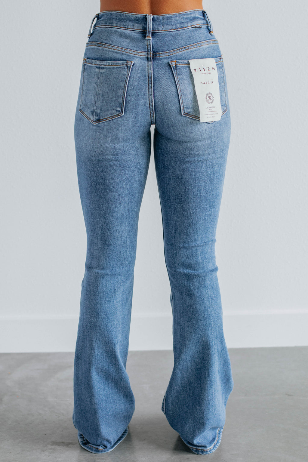 Dorian Risen Jeans - Medium Wash