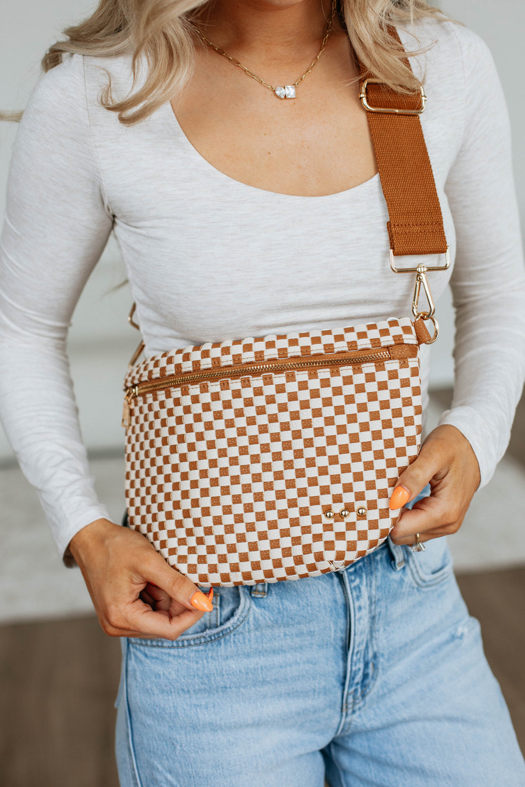 Patsy Checkered Bum Bag - Cognac
