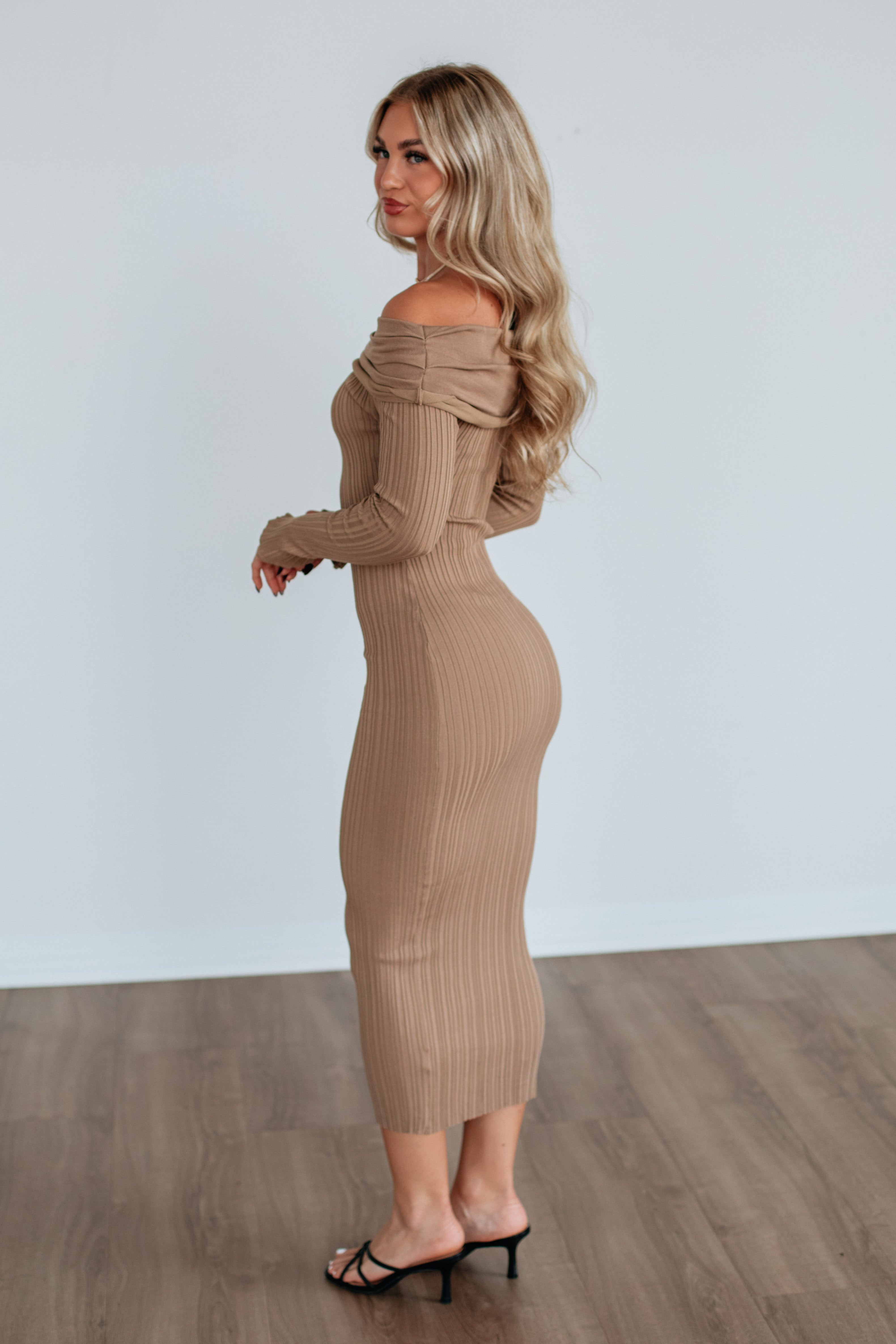 Eyes On Me Maxi Dress - Warm Taupe