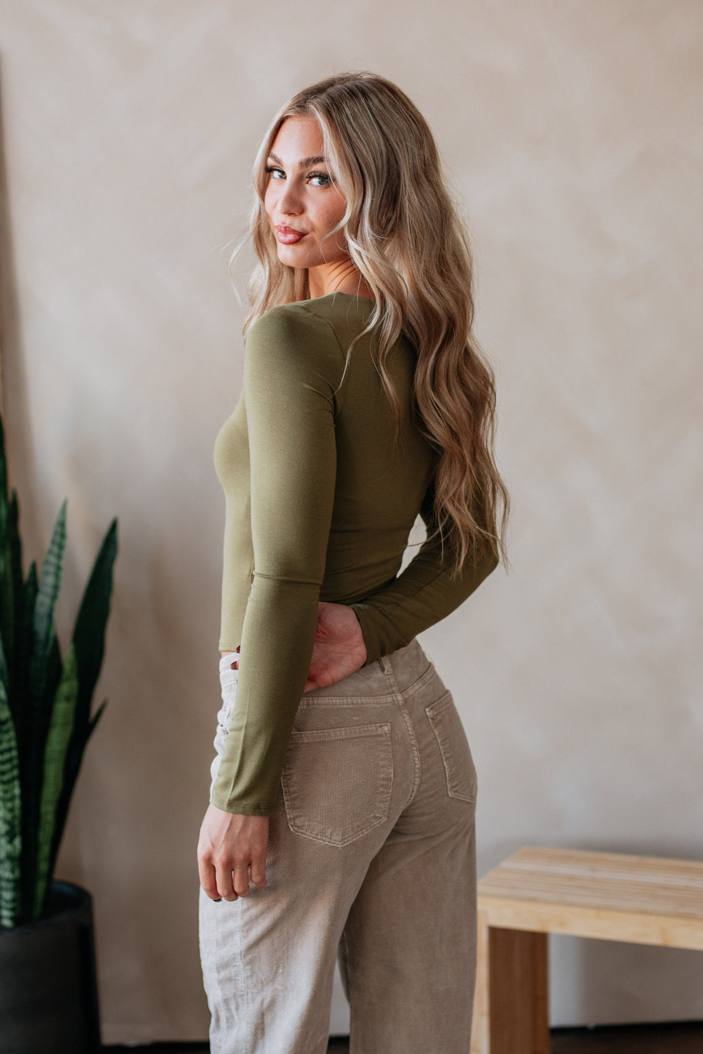 Shayla Basic Top - Wasabi