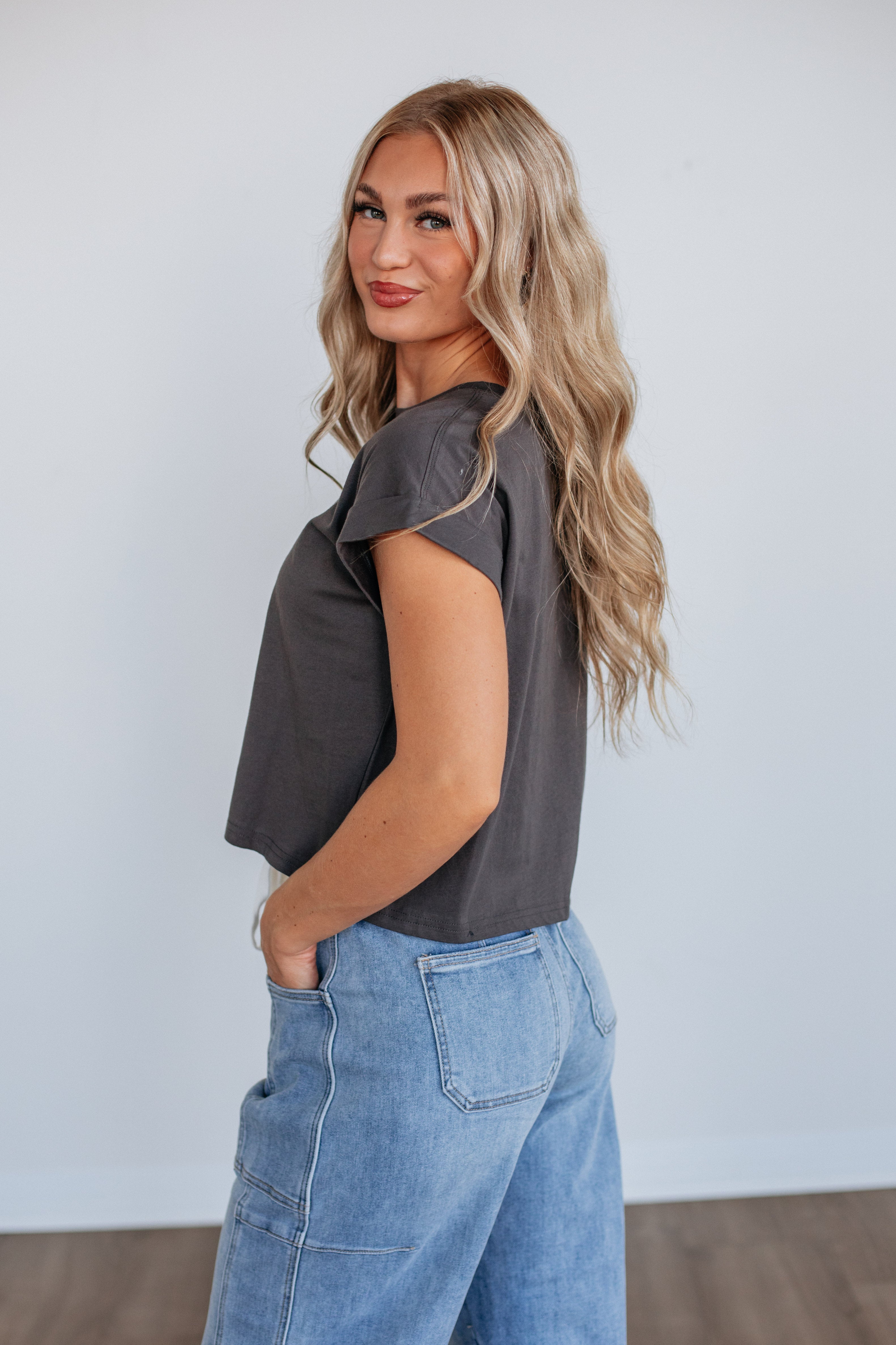 Jinger Basic Tee