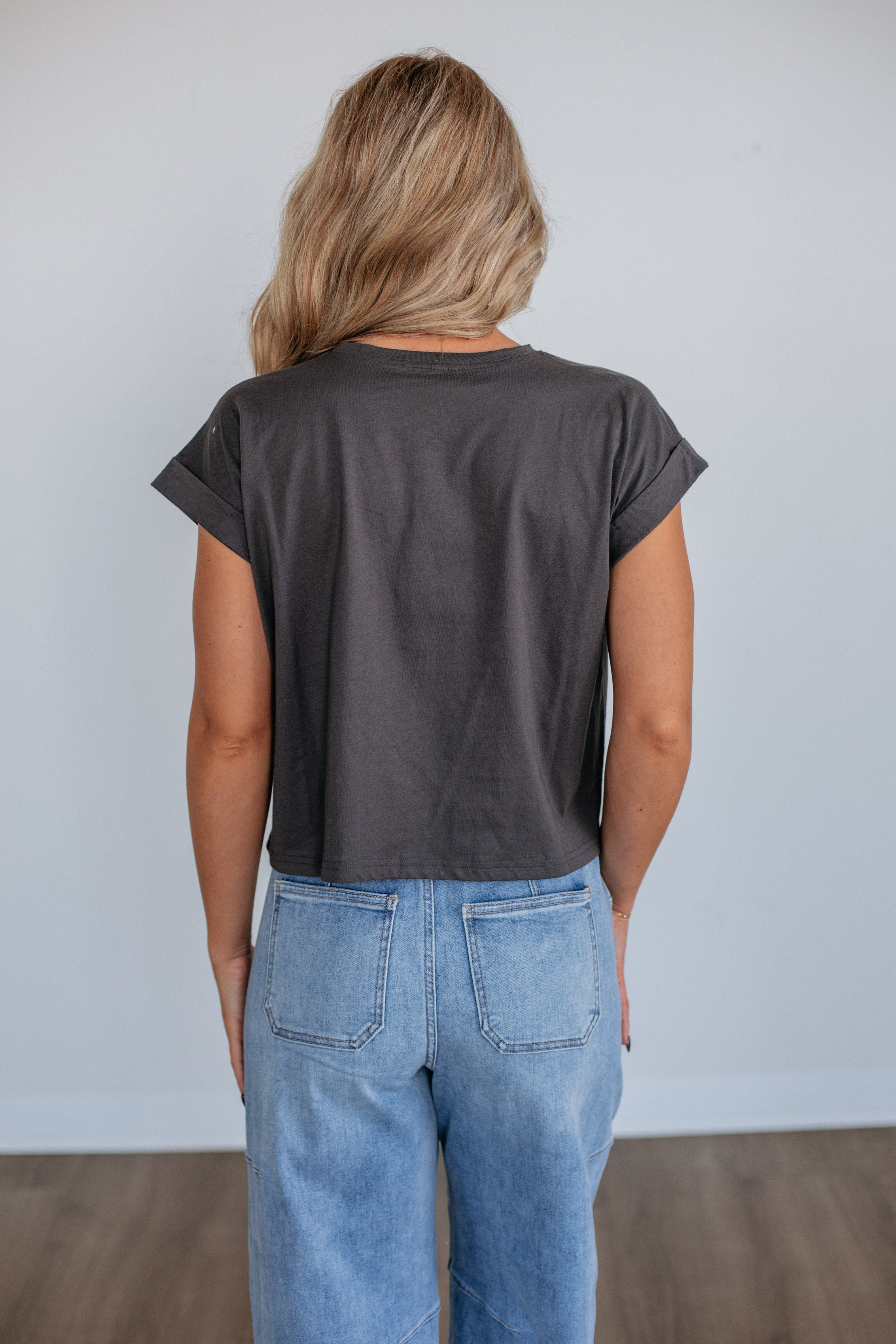 Jinger Basic Tee