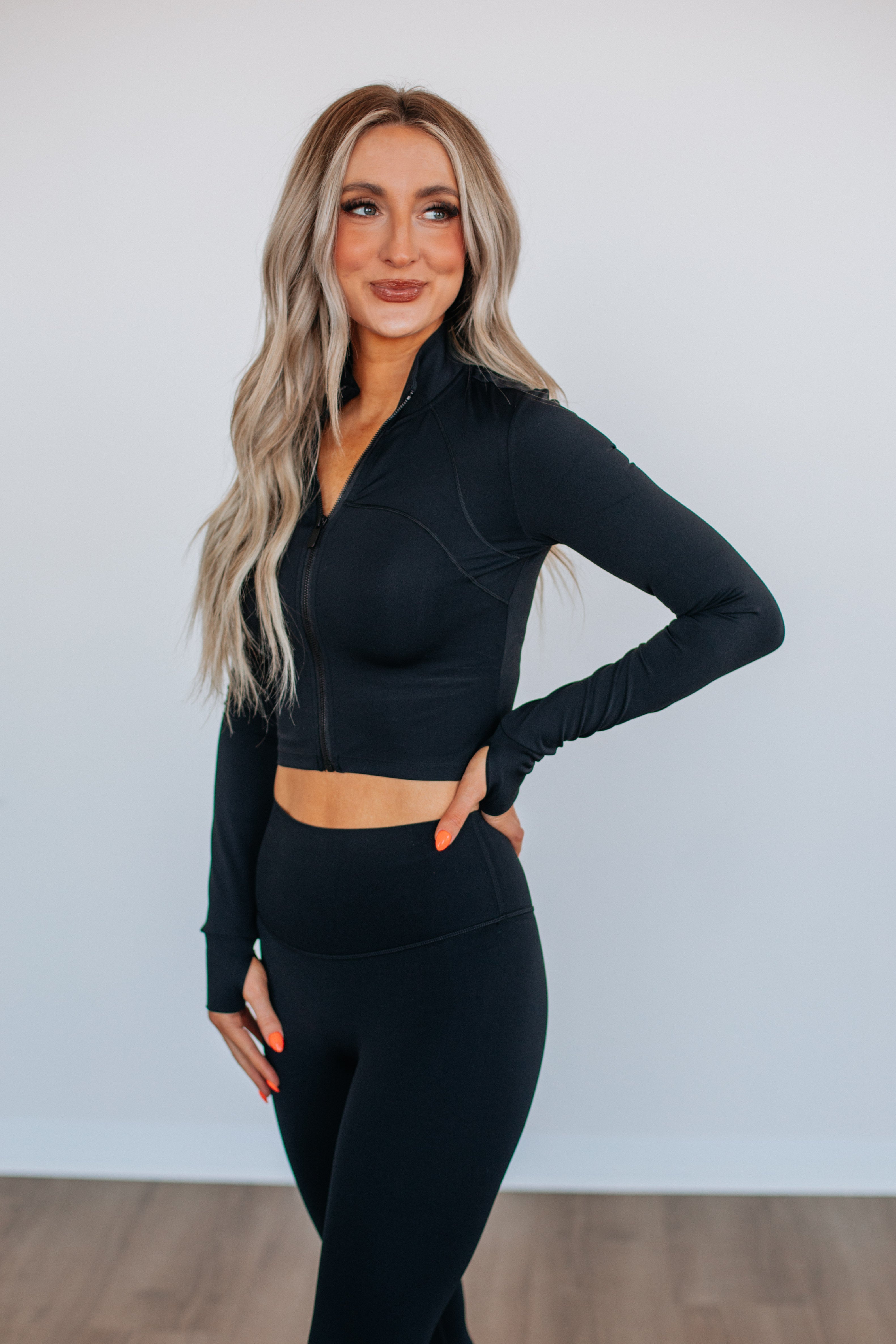 Sevina Active Jacket - Black