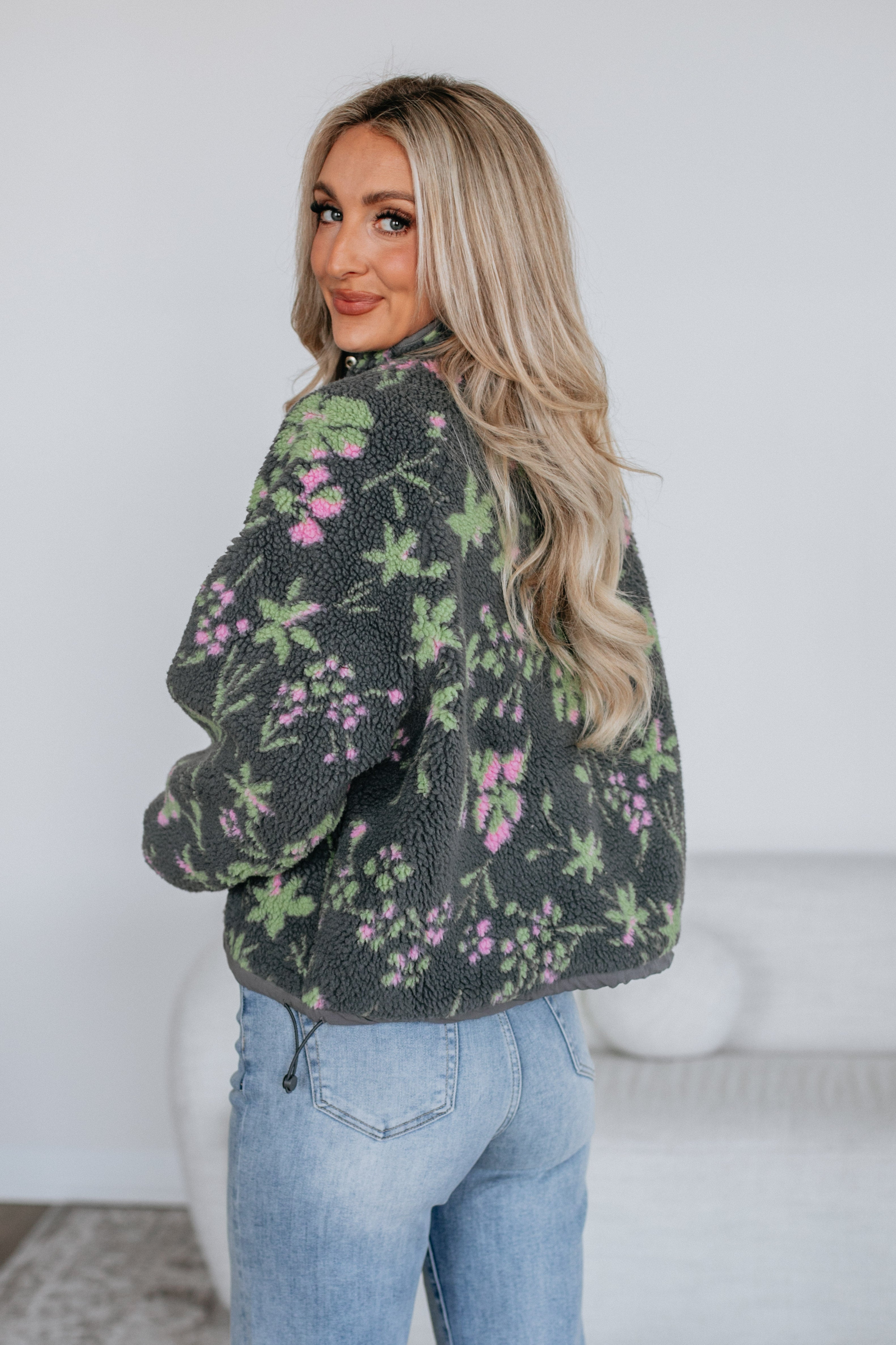 Kalina Sherpa Pullover