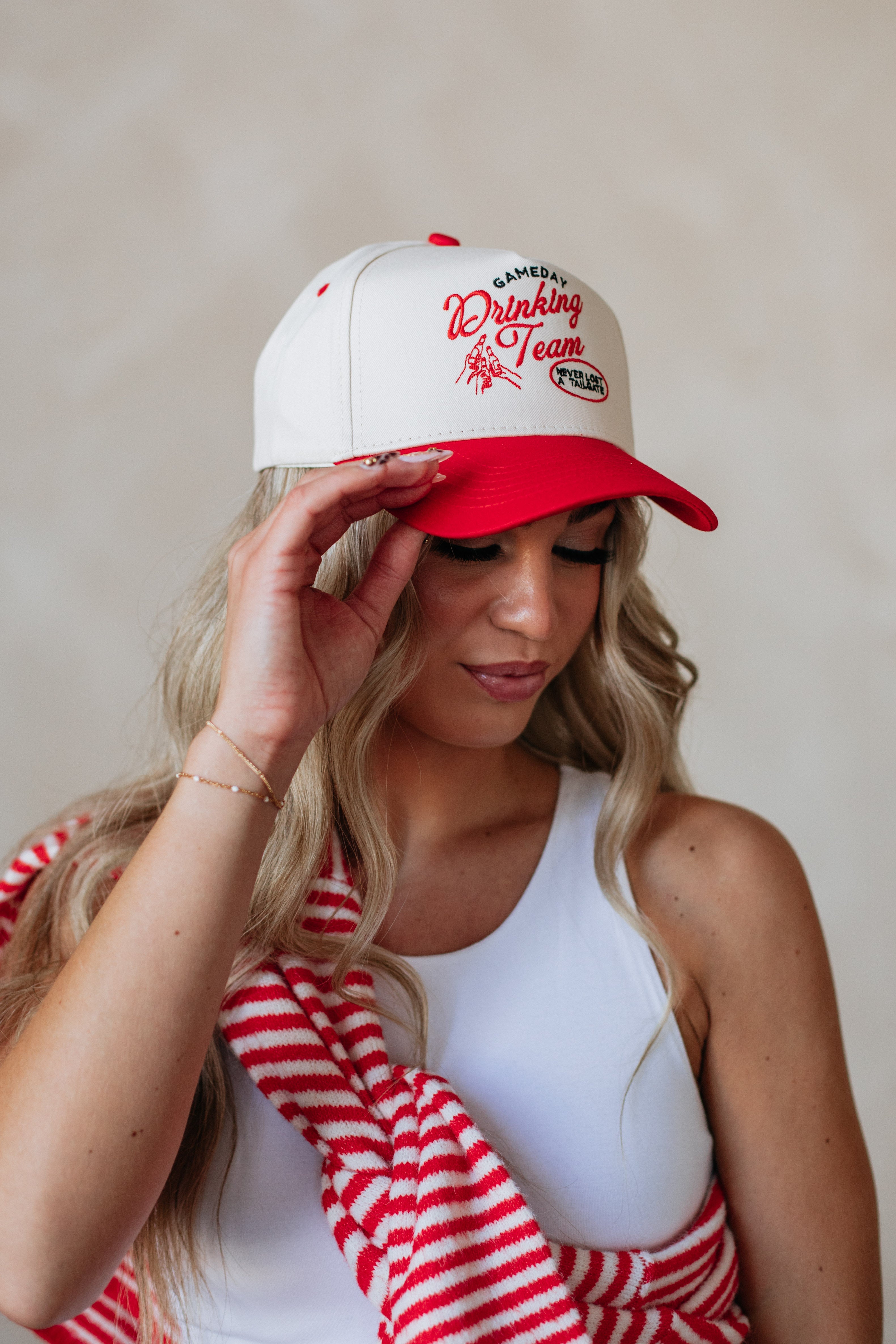 Never Lost A Tailgate Trucker Hat