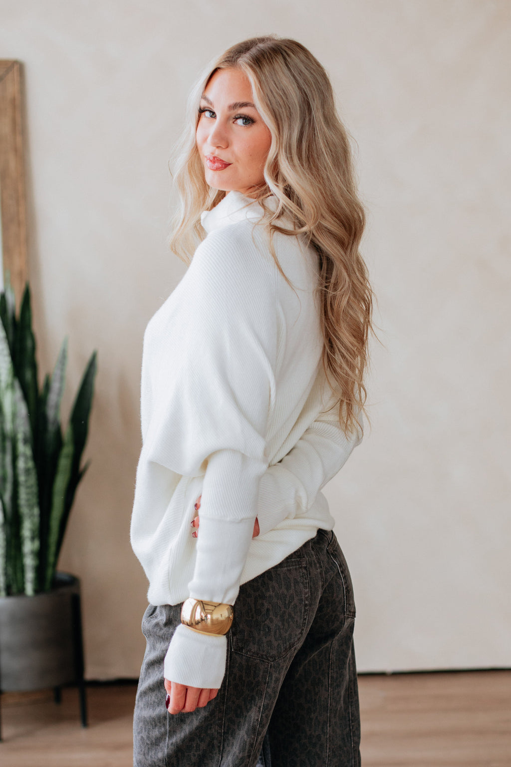 Gretchen Dolman Sweater - Cream