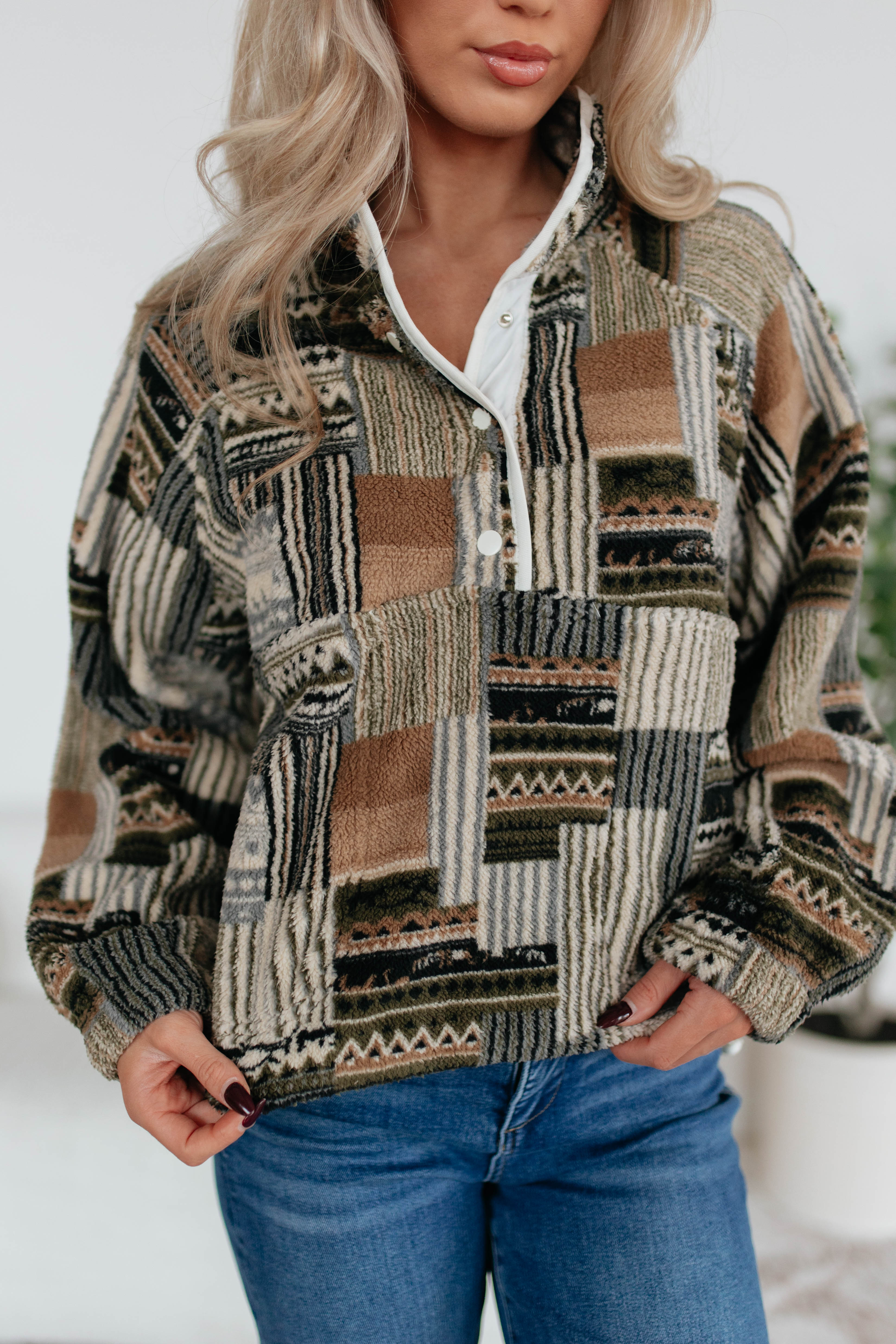 Raine Fleece Pullover