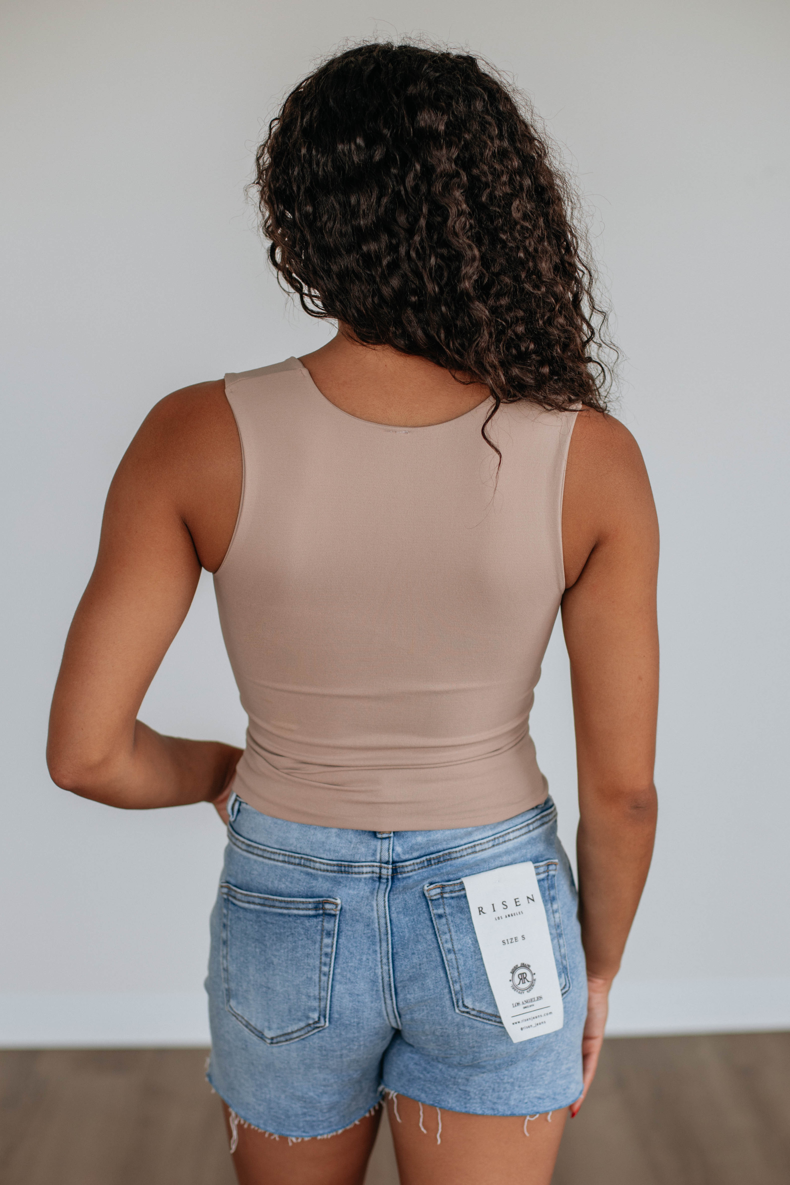 Jetson Seamless Tank - Sand