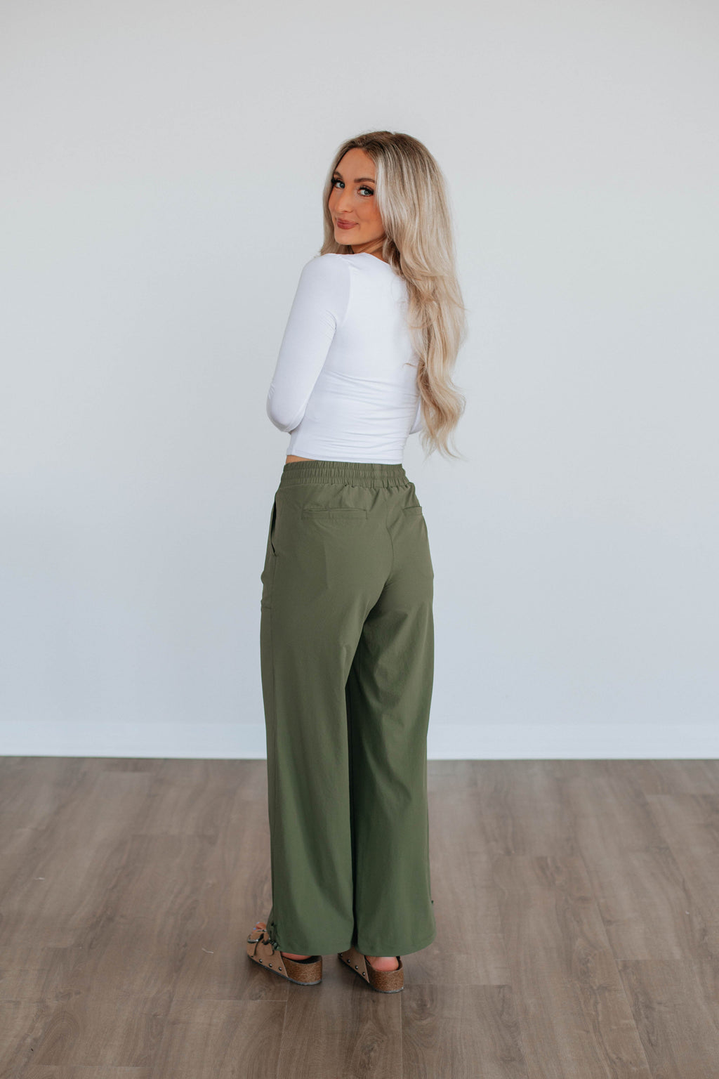 Jule Cargo Pants - Dark Olive
