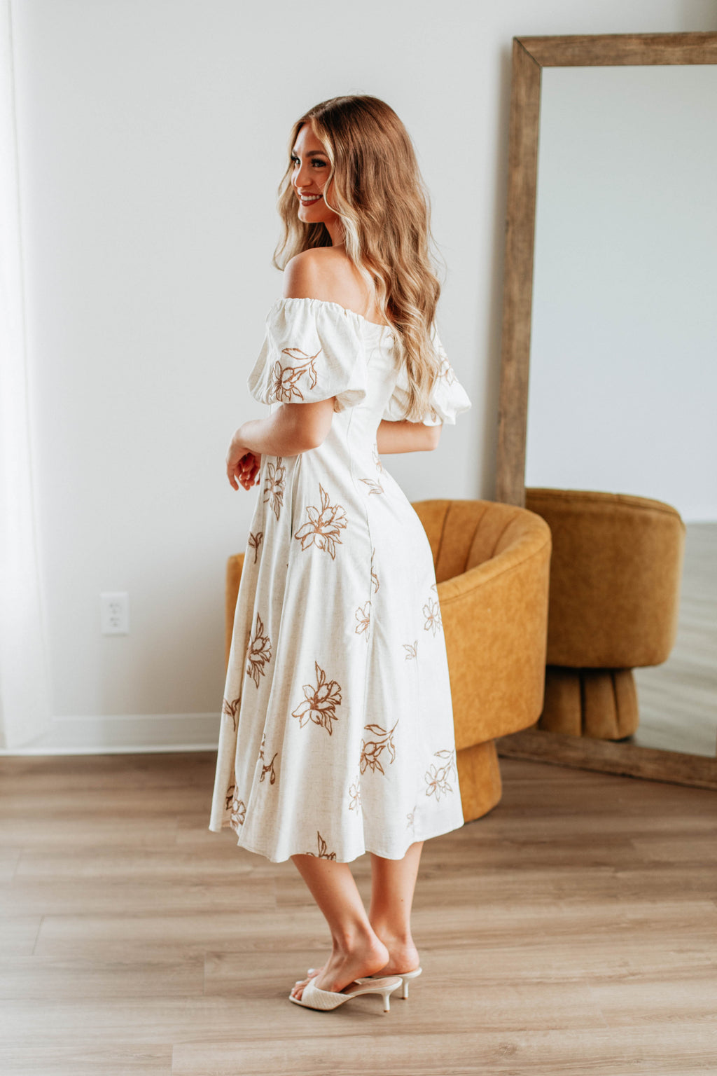 Karlyn Linen Dress