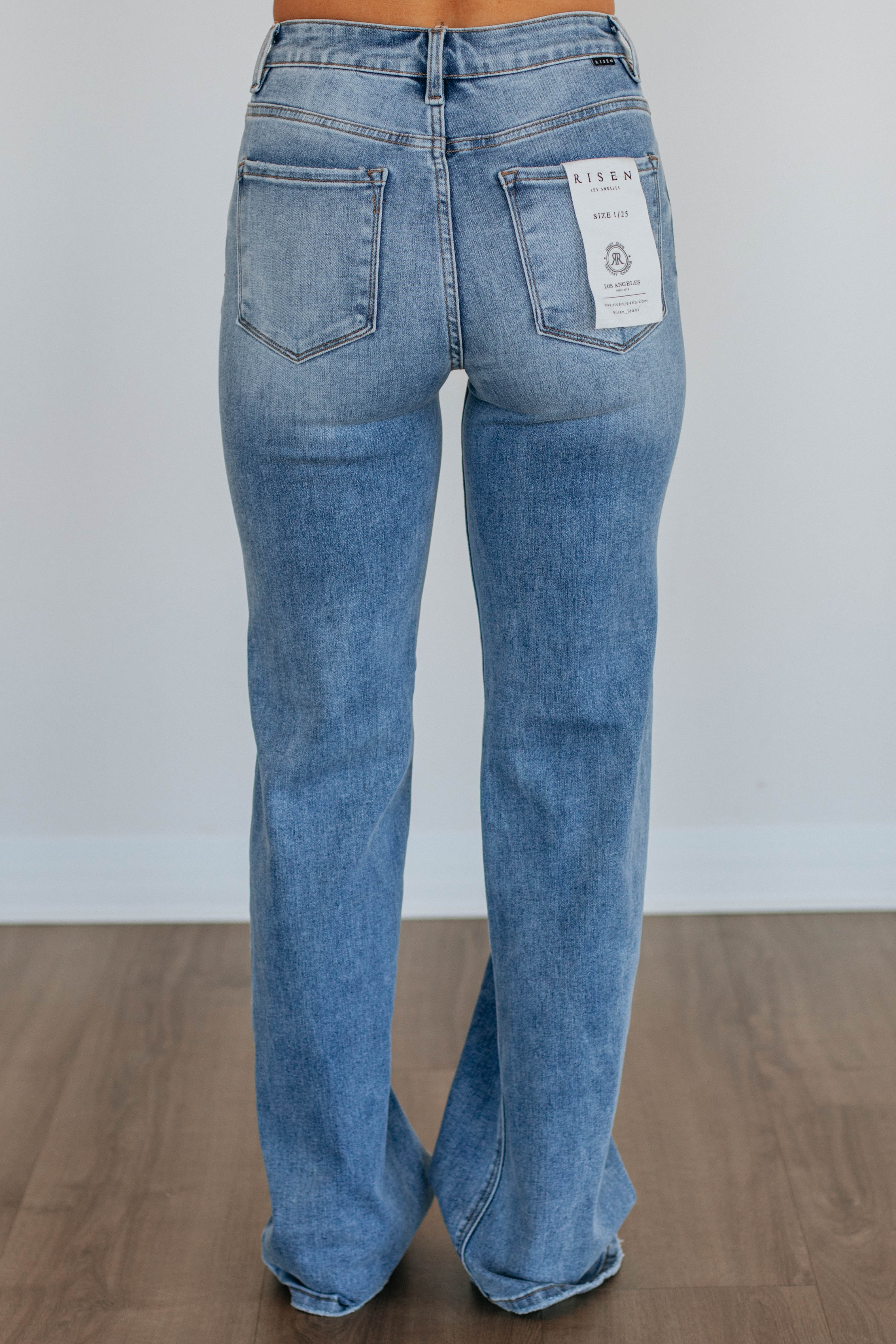 Kinsley Risen Jeans - Medium Wash