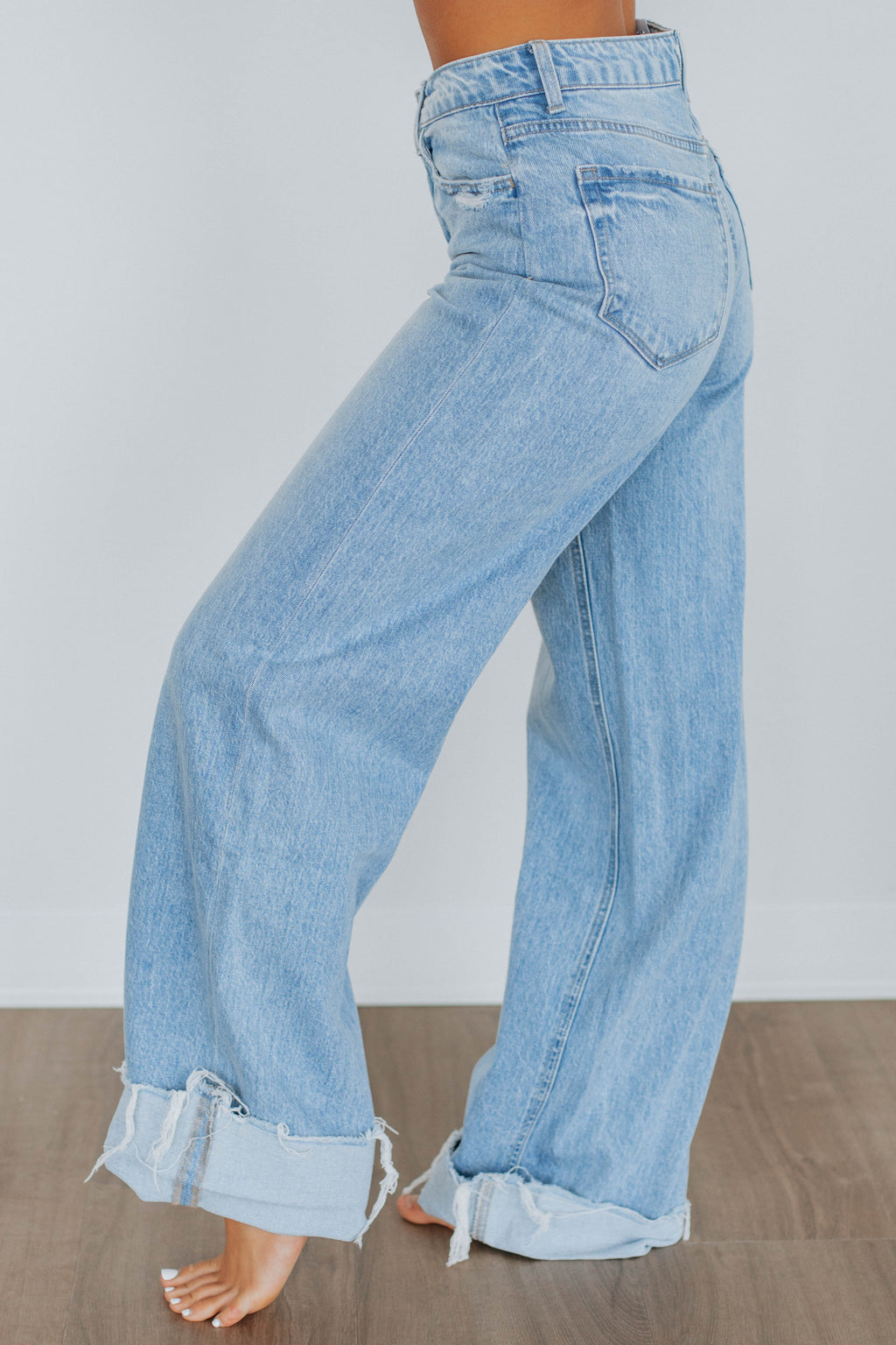 Kris Vervet Jeans - Light Wash