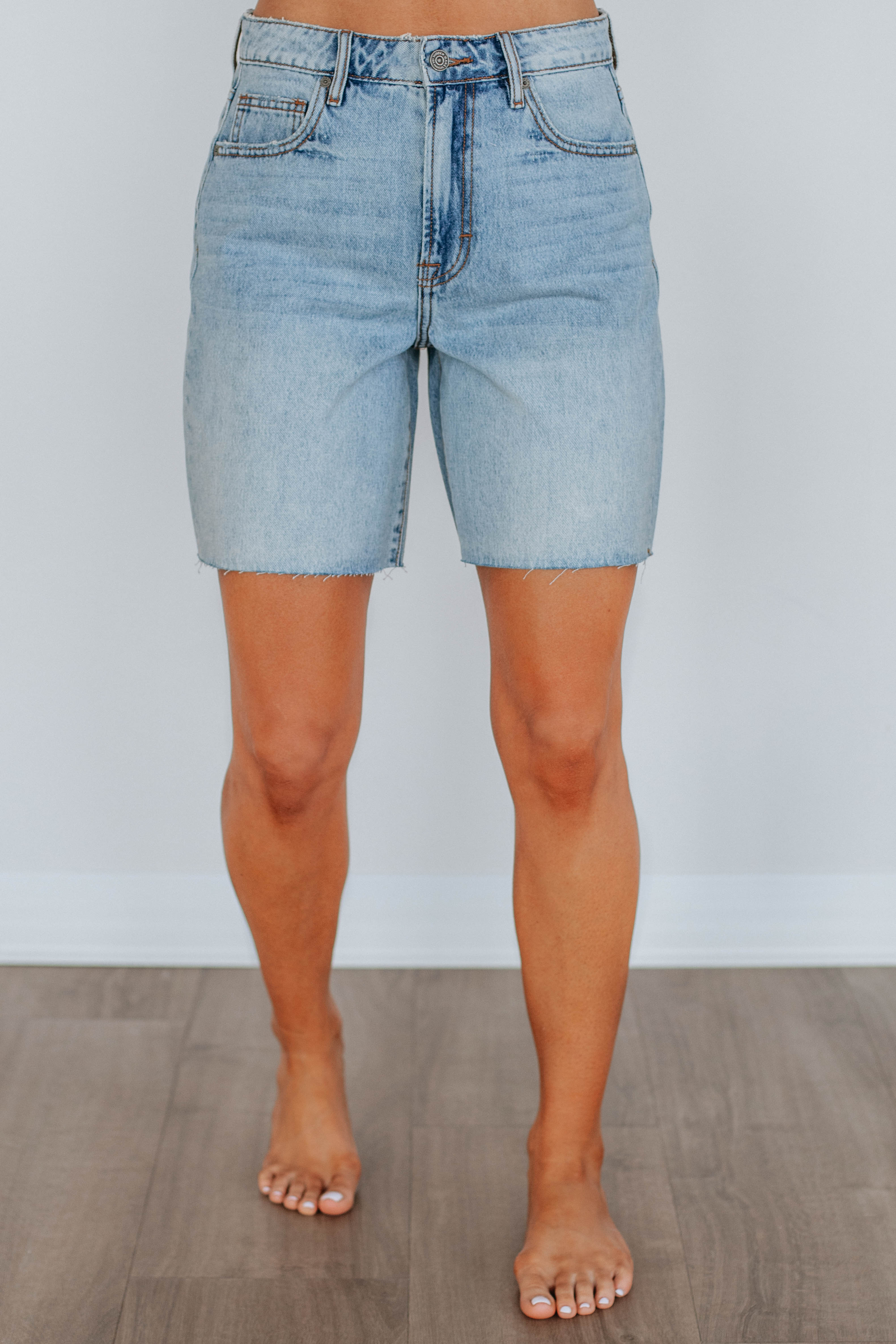 Marlin Hidden Shorts - Light Wash