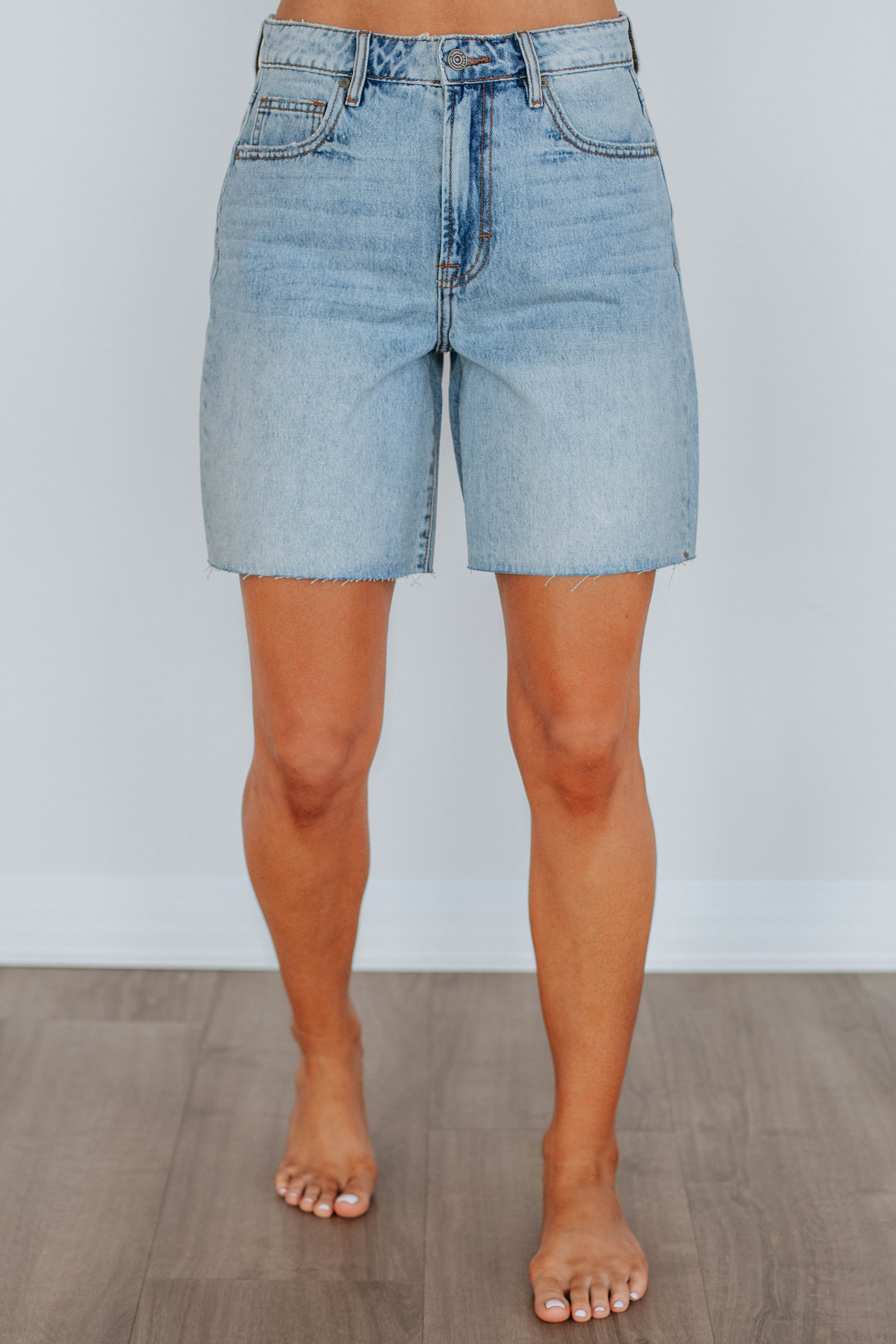 Marlin Hidden Shorts - Light Wash