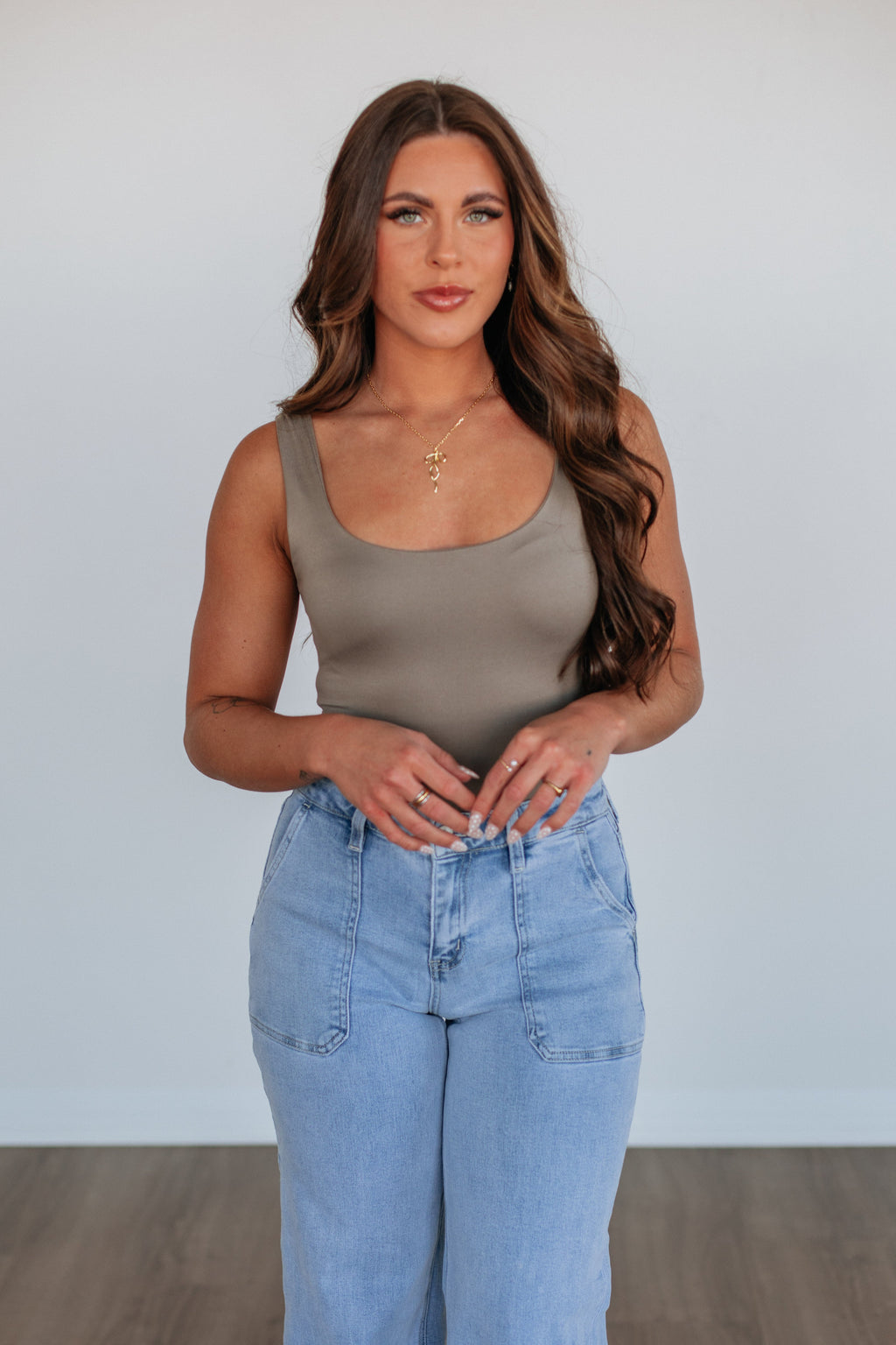 Elena Basic Bodysuit - Mushroom