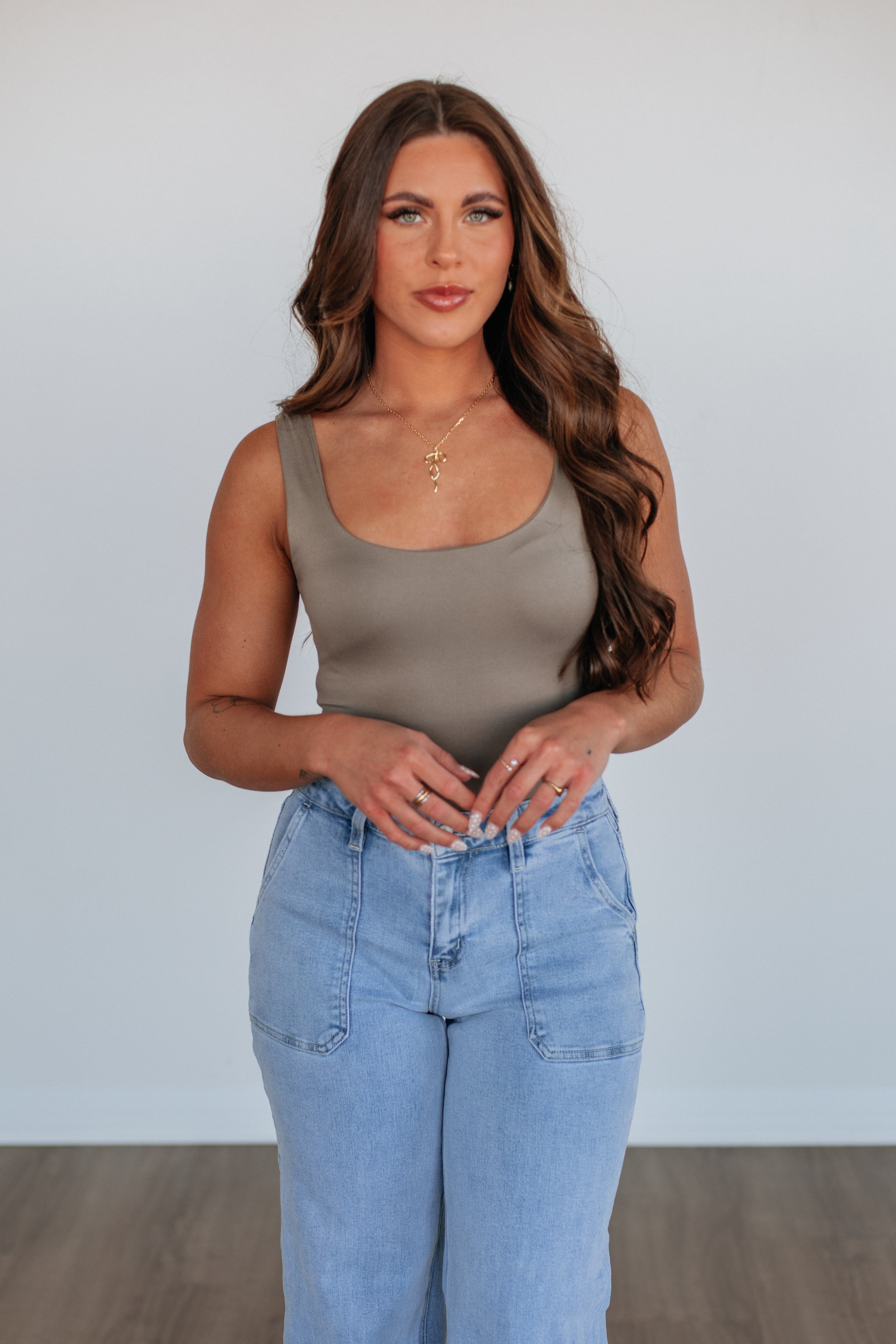 Elena Basic Bodysuit - Mushroom