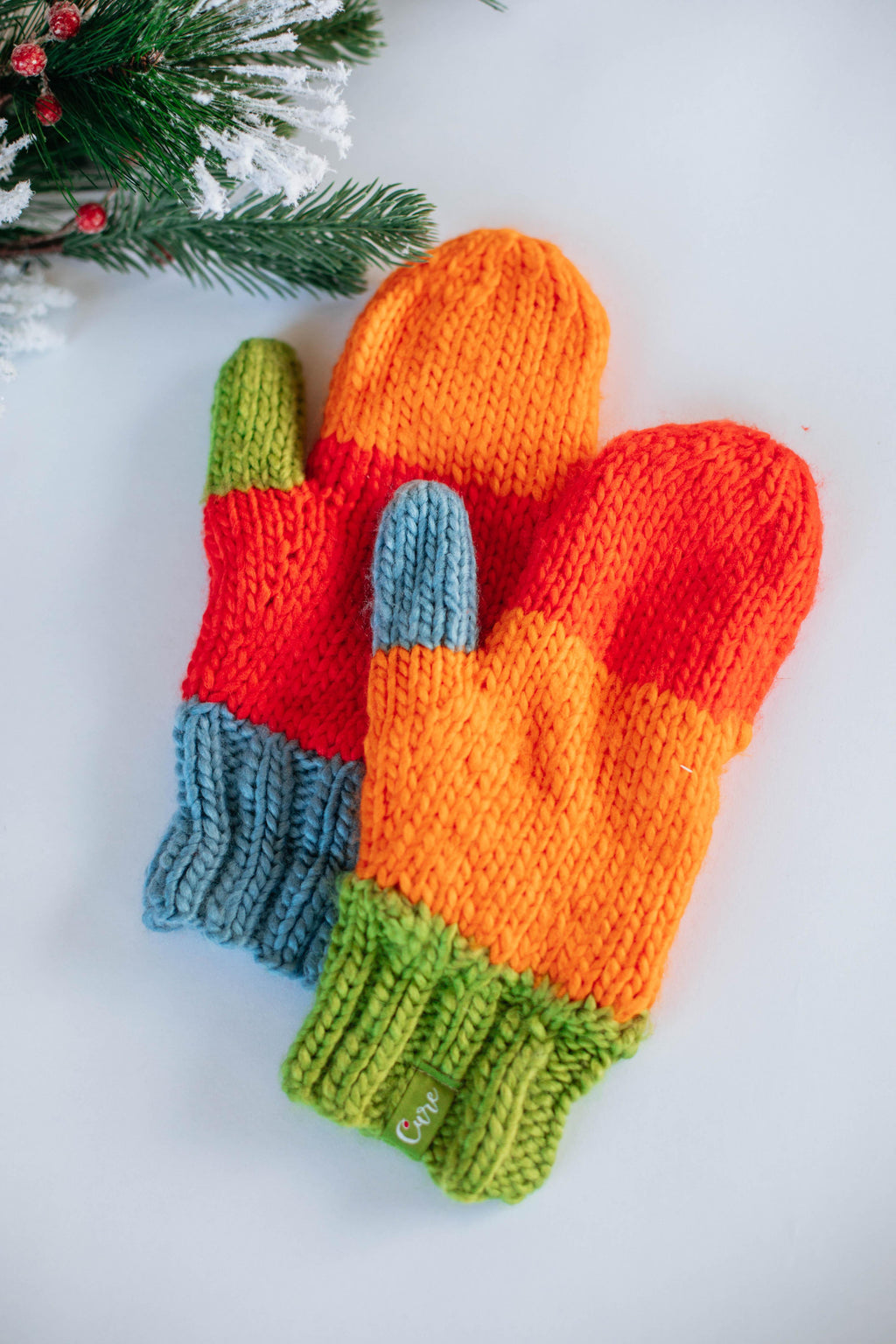Chilly Greetings Mittens - Tangerine