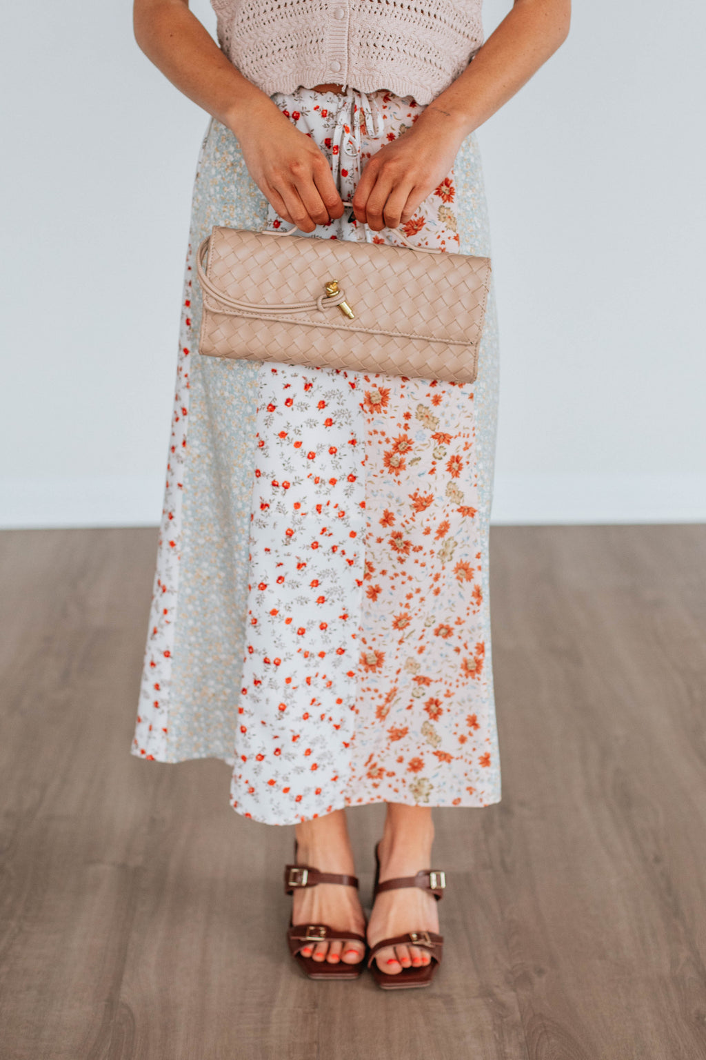 Asha Clutch Crossbody - Nude