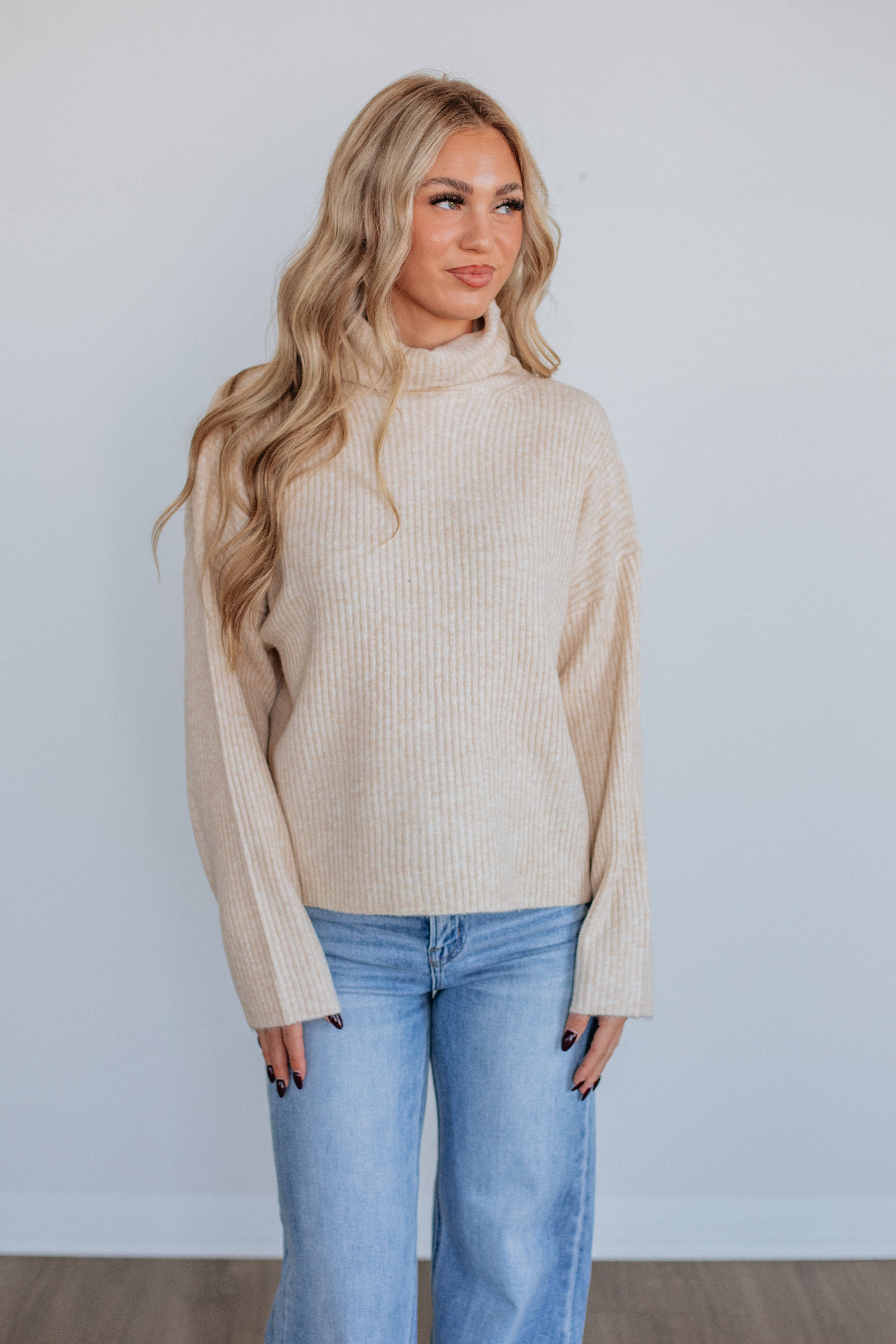 Mavi Ribbed Sweater