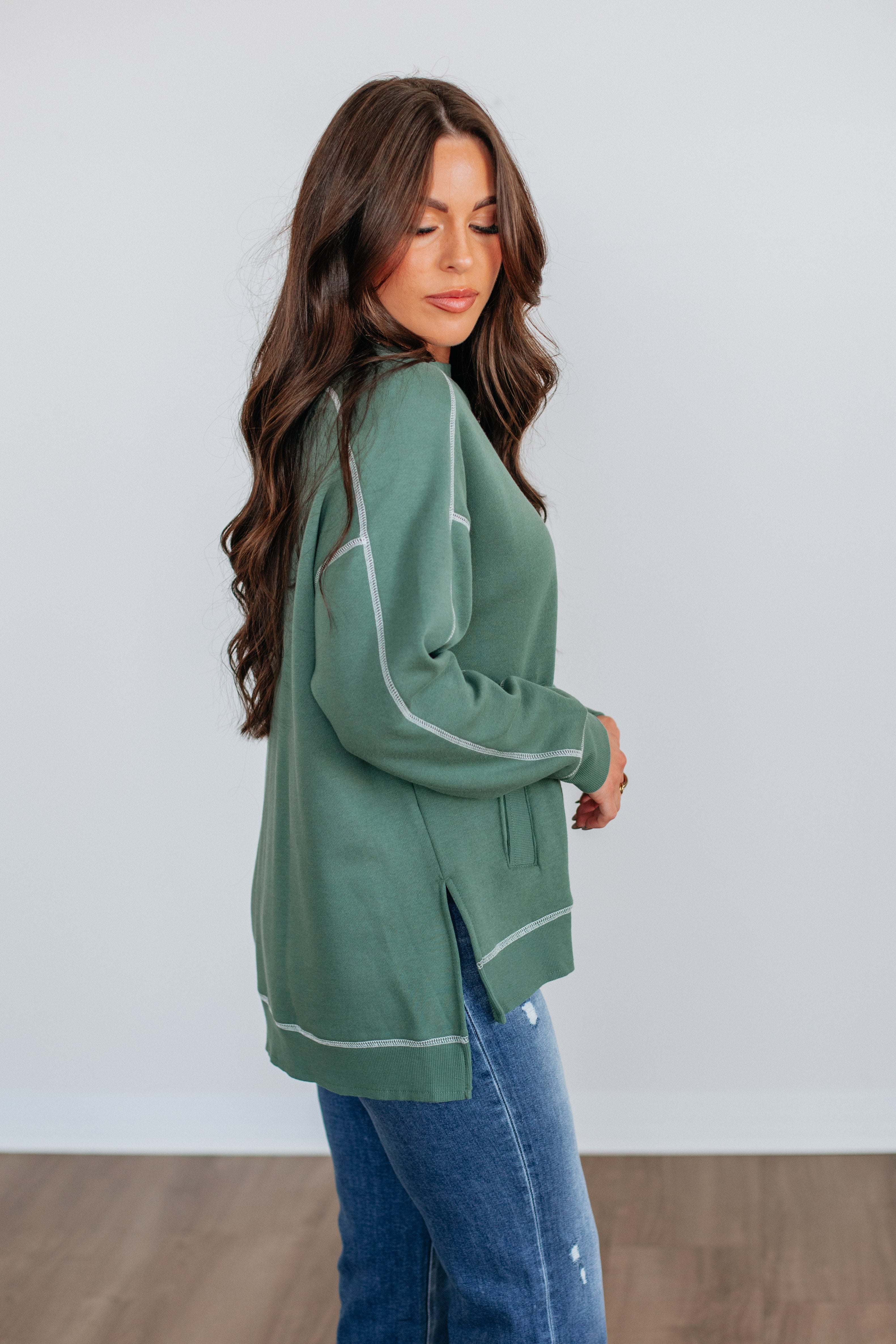 Zoey Crewneck Sweatshirt