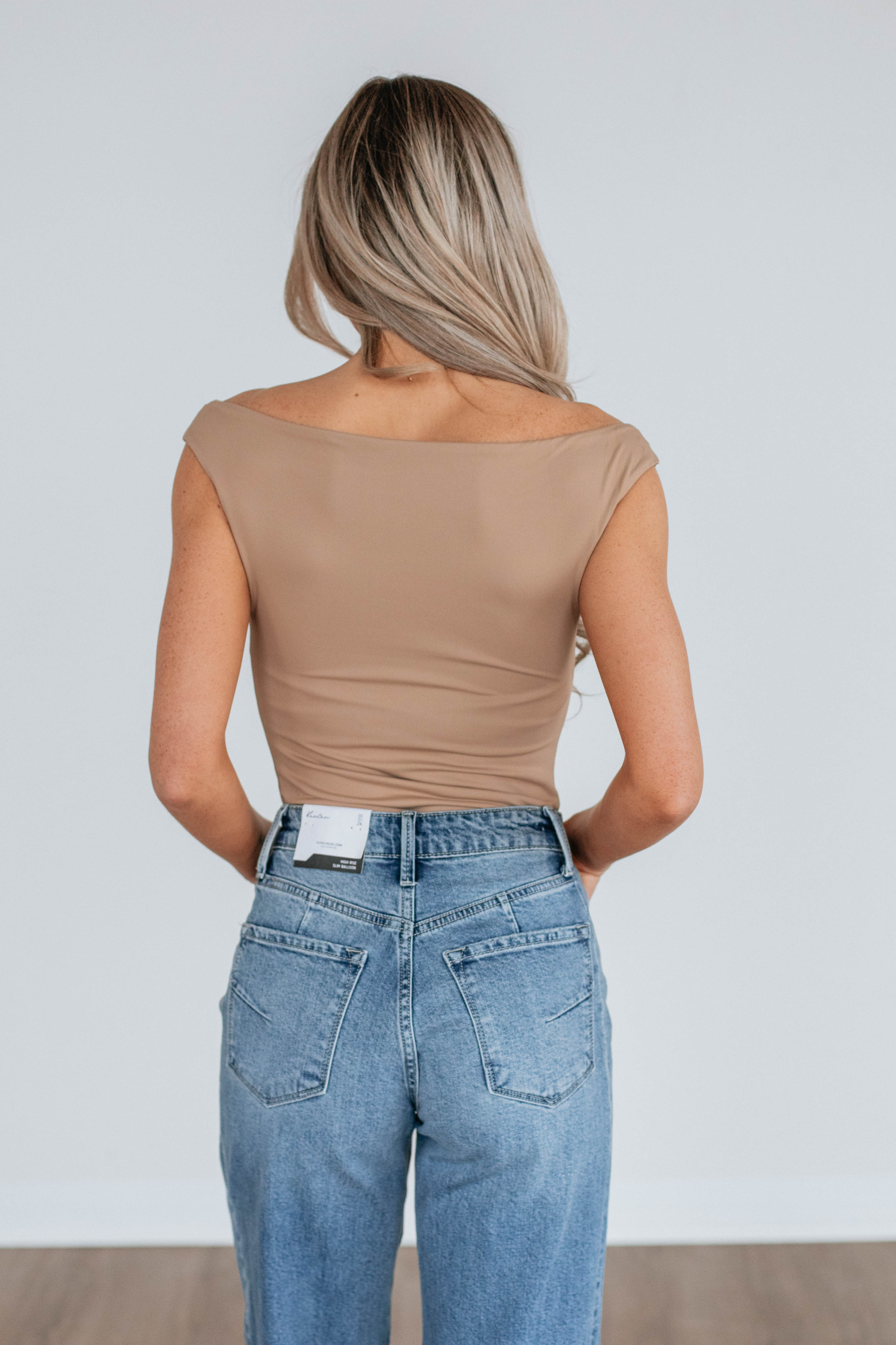 Regina Bodysuit - Macchiato