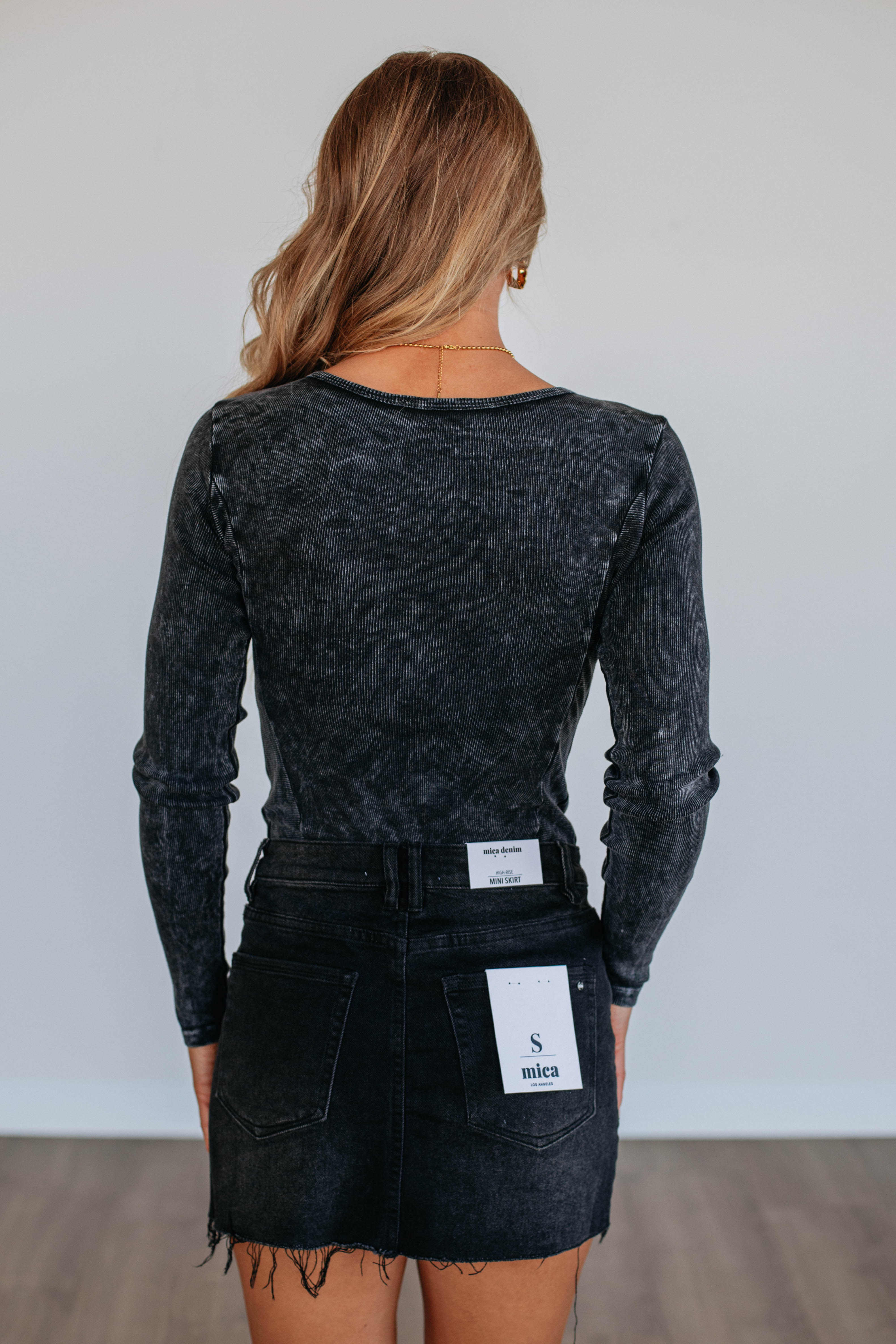 Braelyn Ribbed Bodysuit - Charcoal