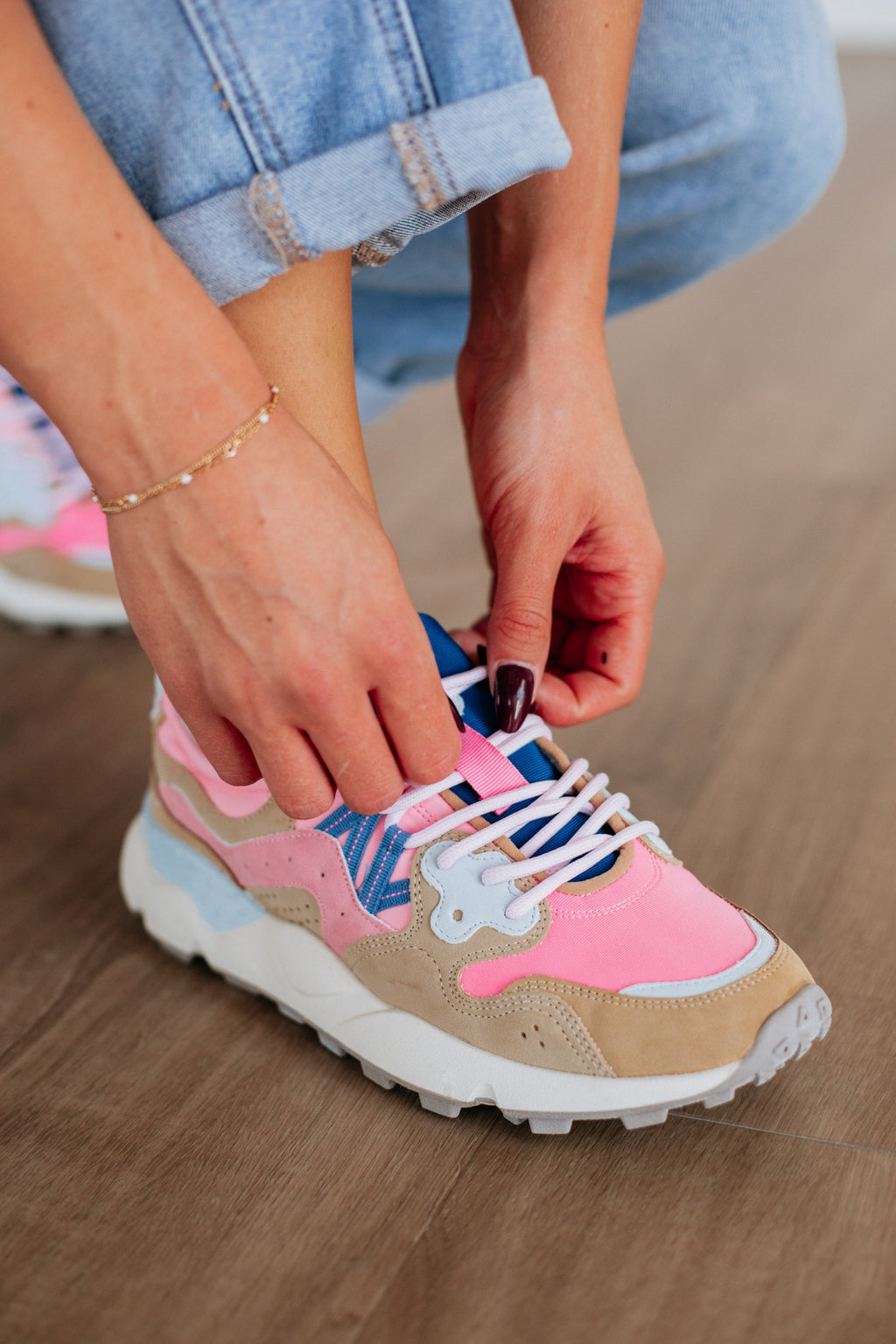 Set The Bar Sneakers