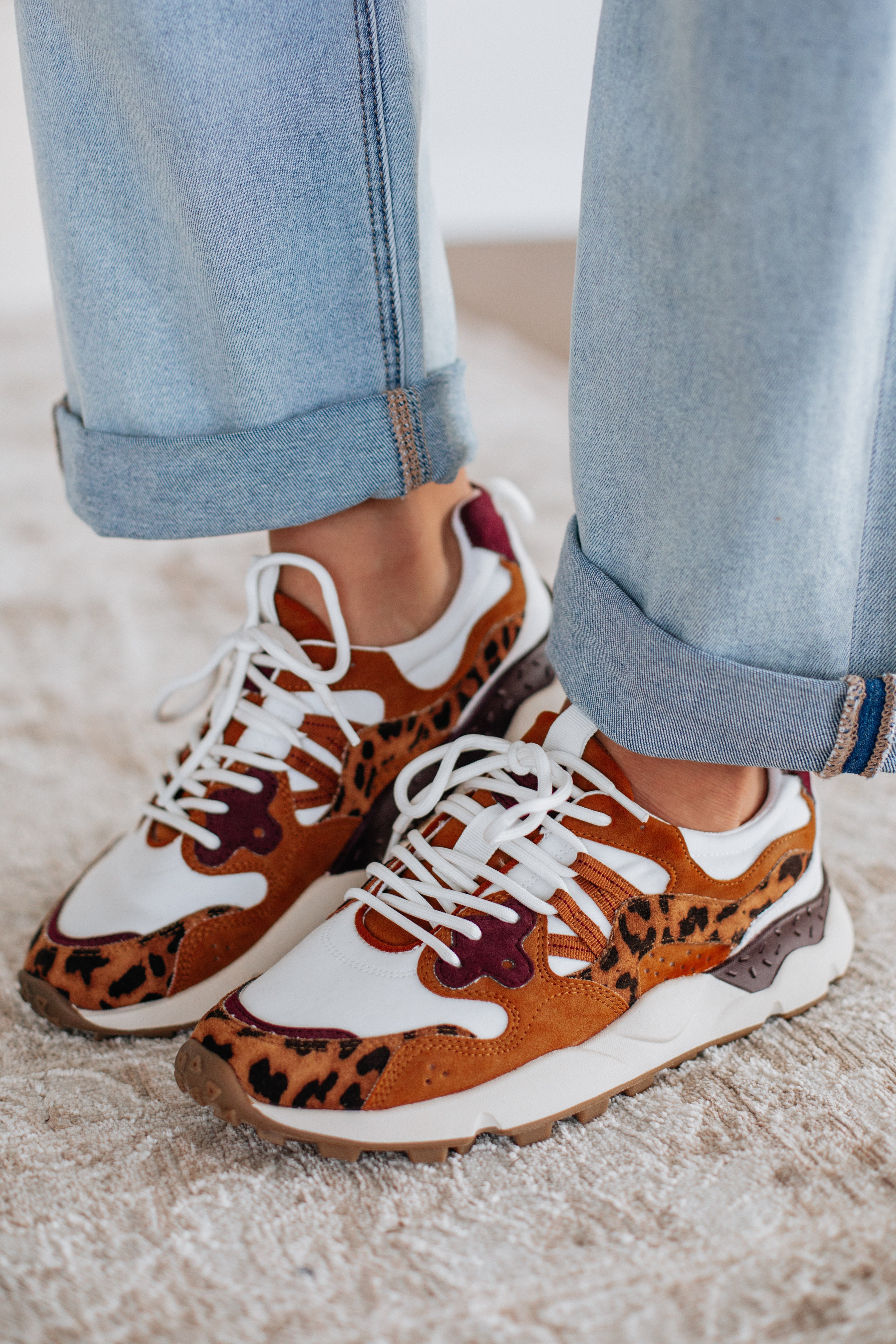 Set The Bar Sneakers