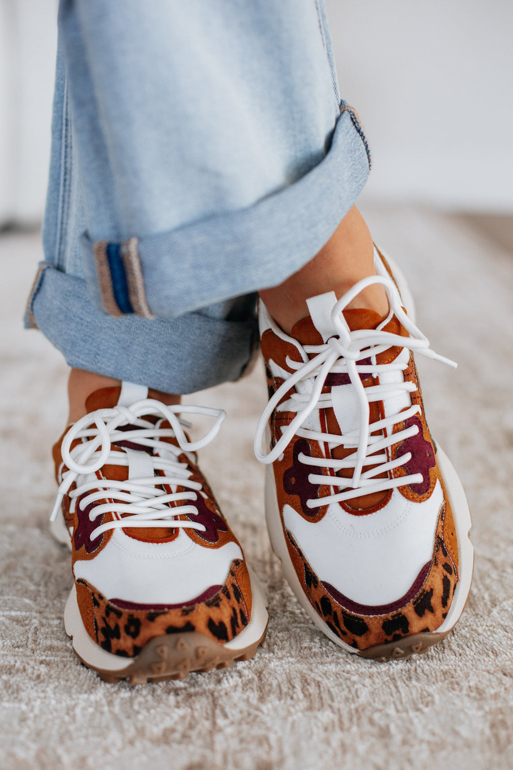 Set The Bar Sneakers