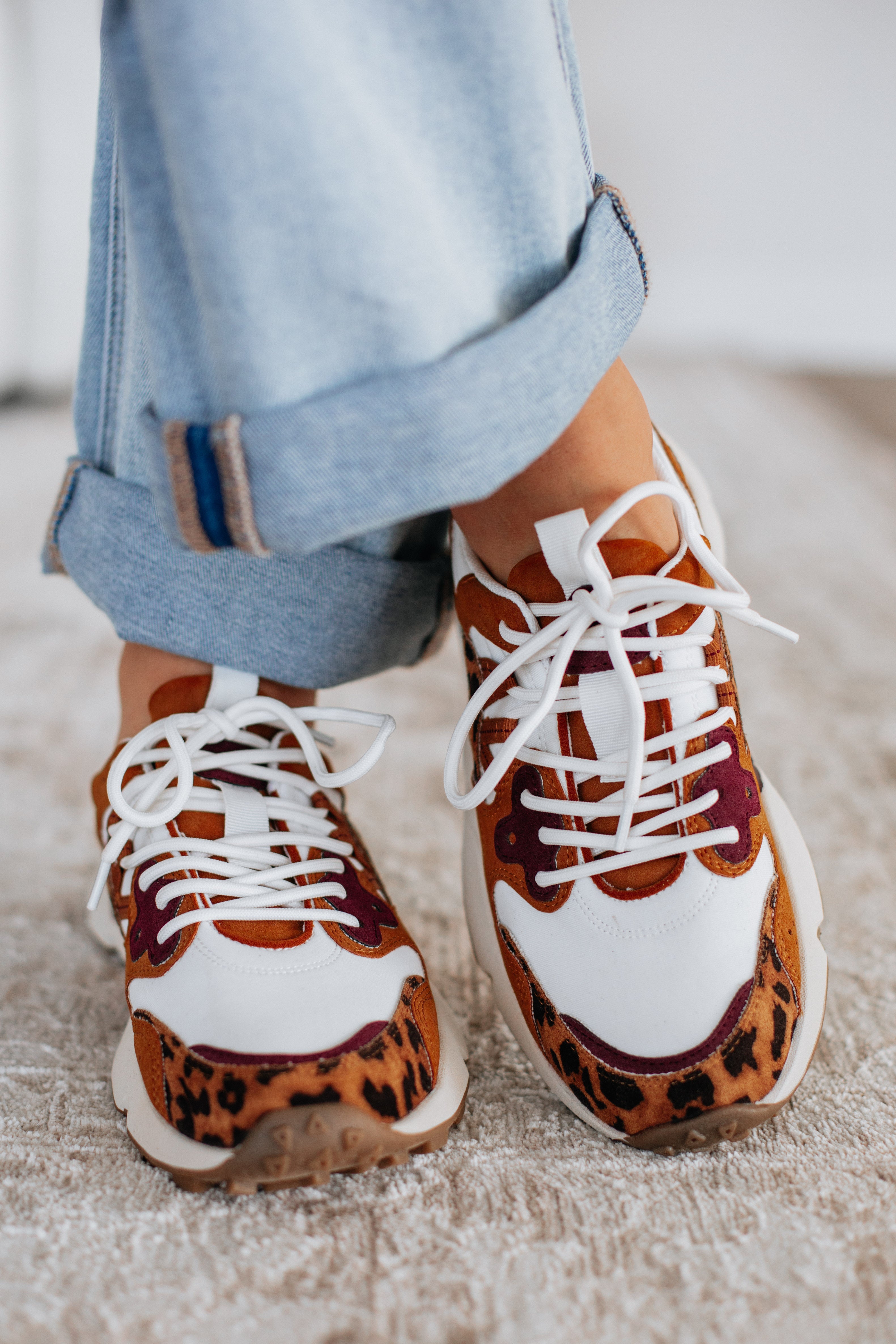 Set The Bar Sneakers