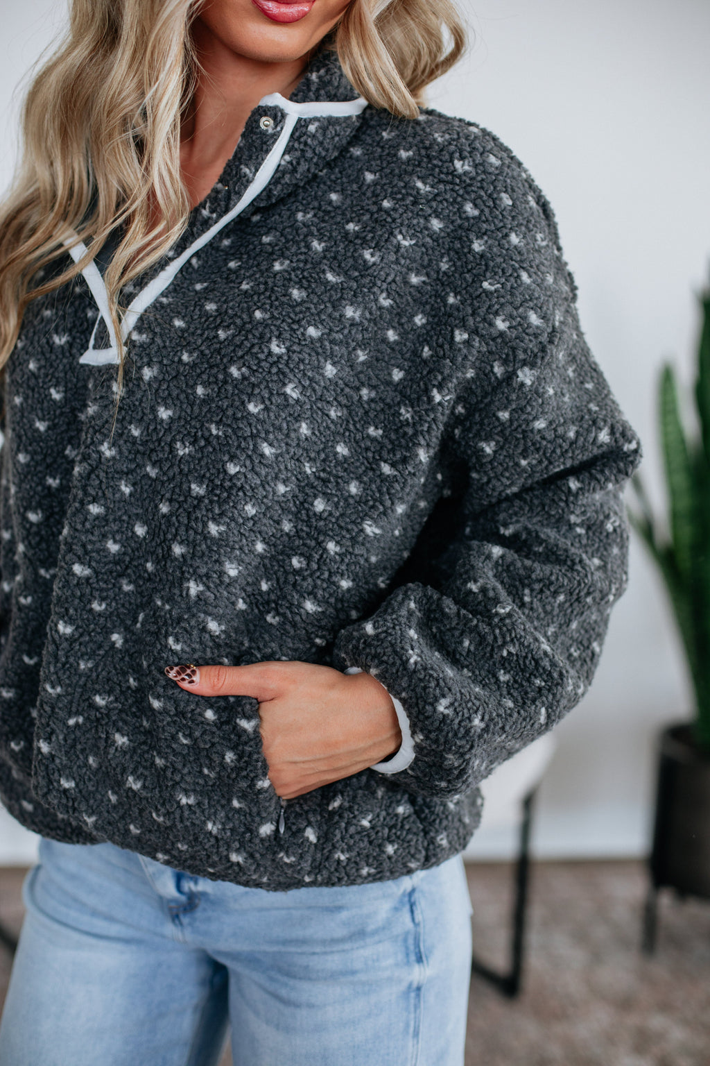 Taja Sherpa Pullover