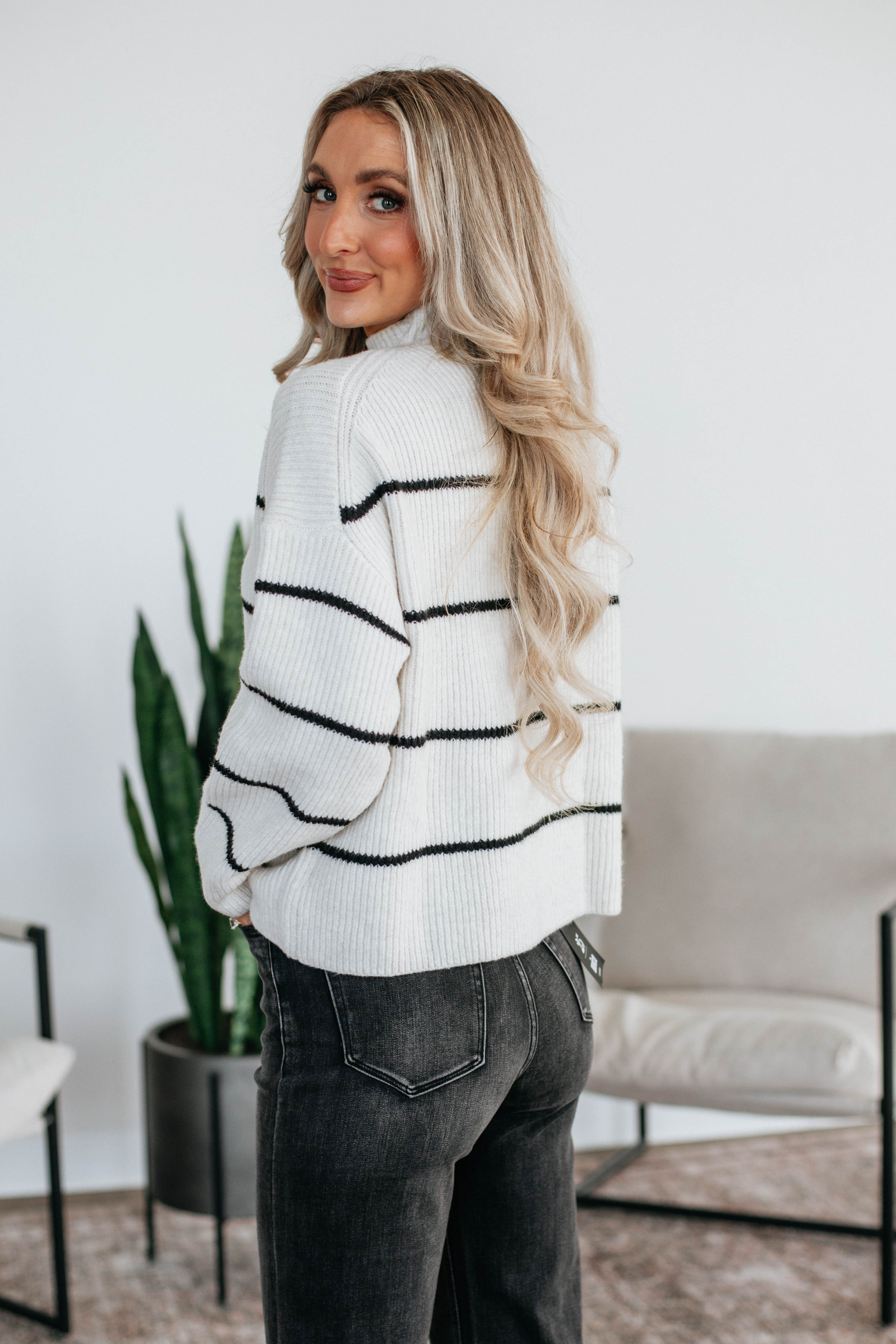 Mora Ribbed Sweater
