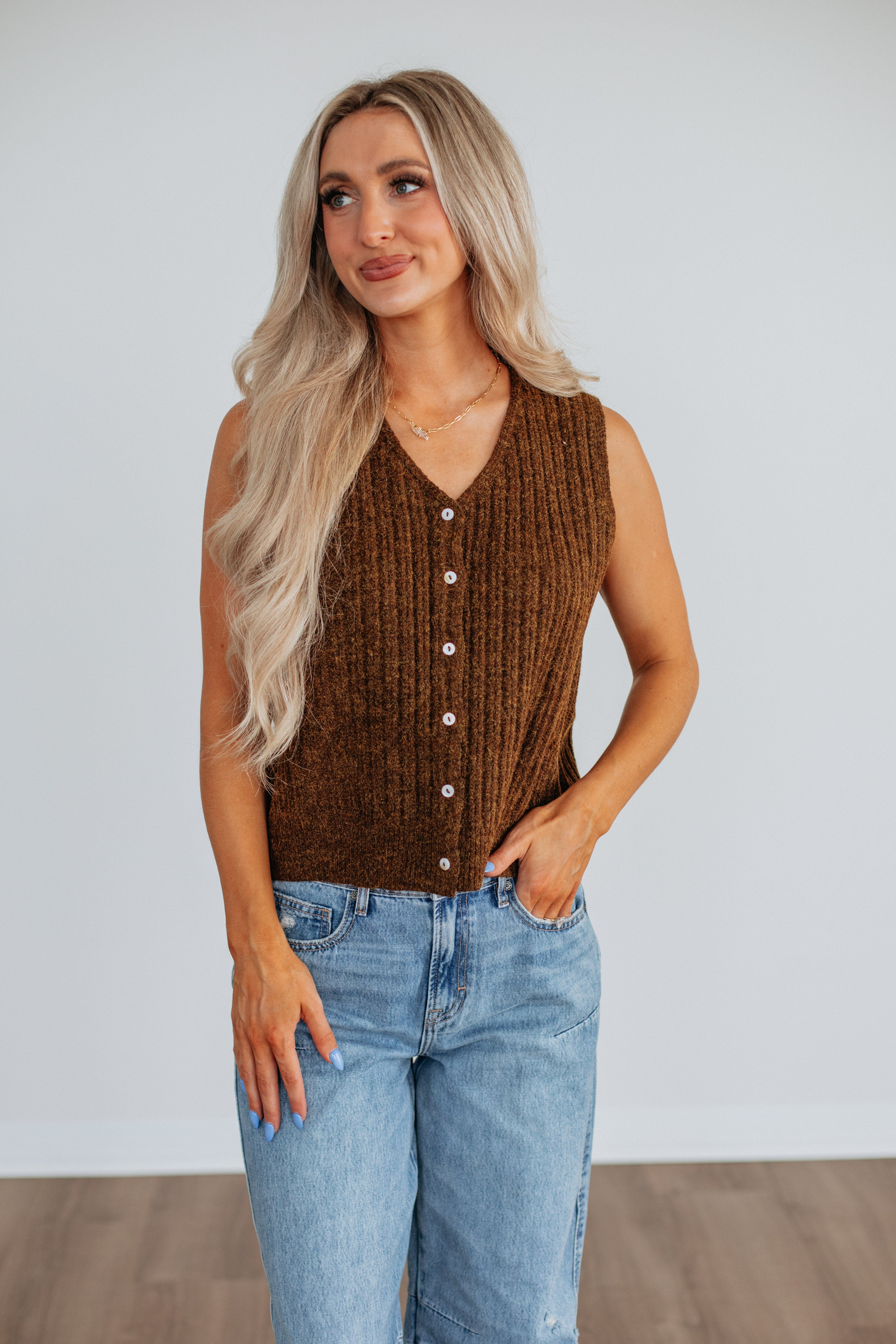 Mina Sweater Vest - Bark