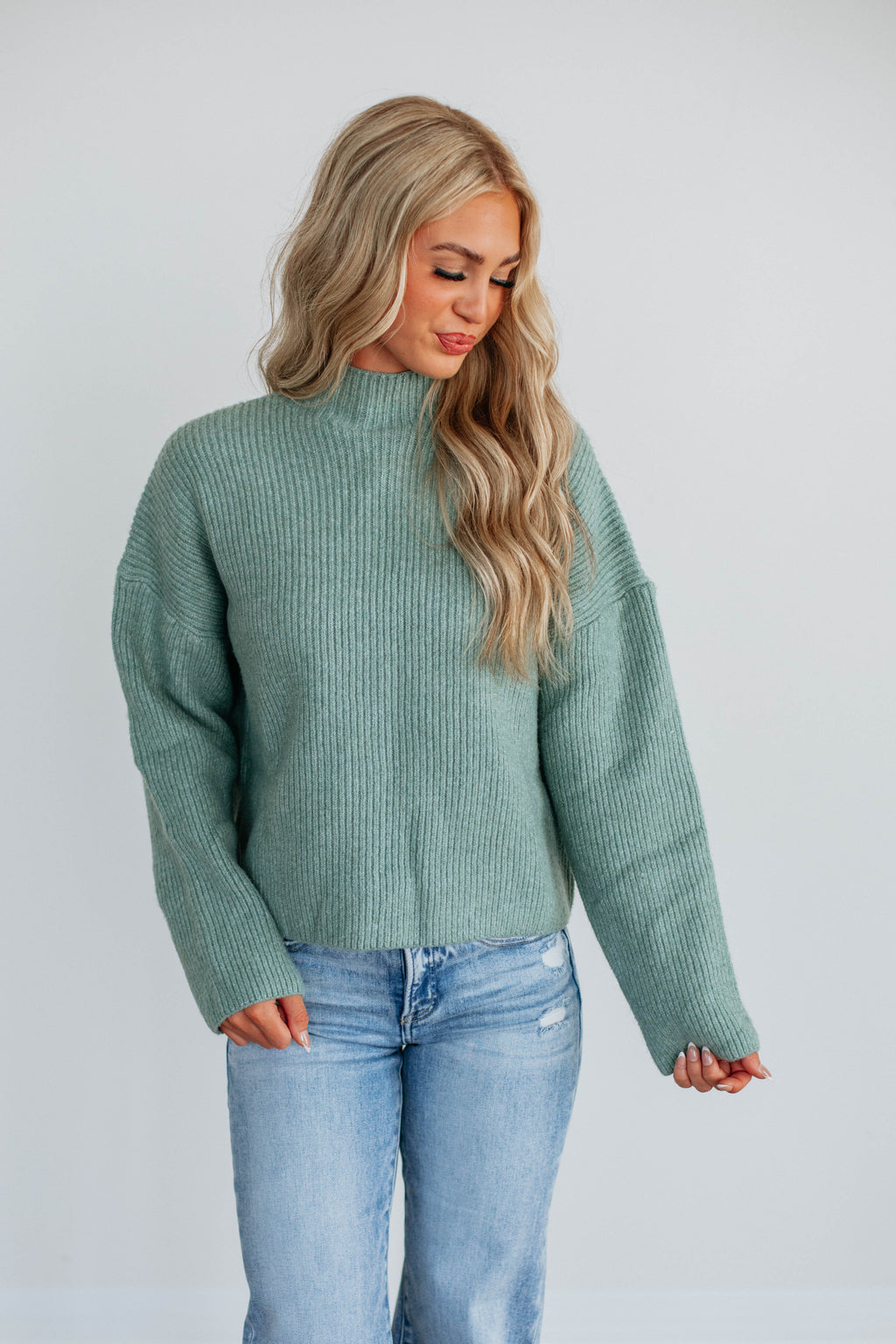 Mora Ribbed Sweater