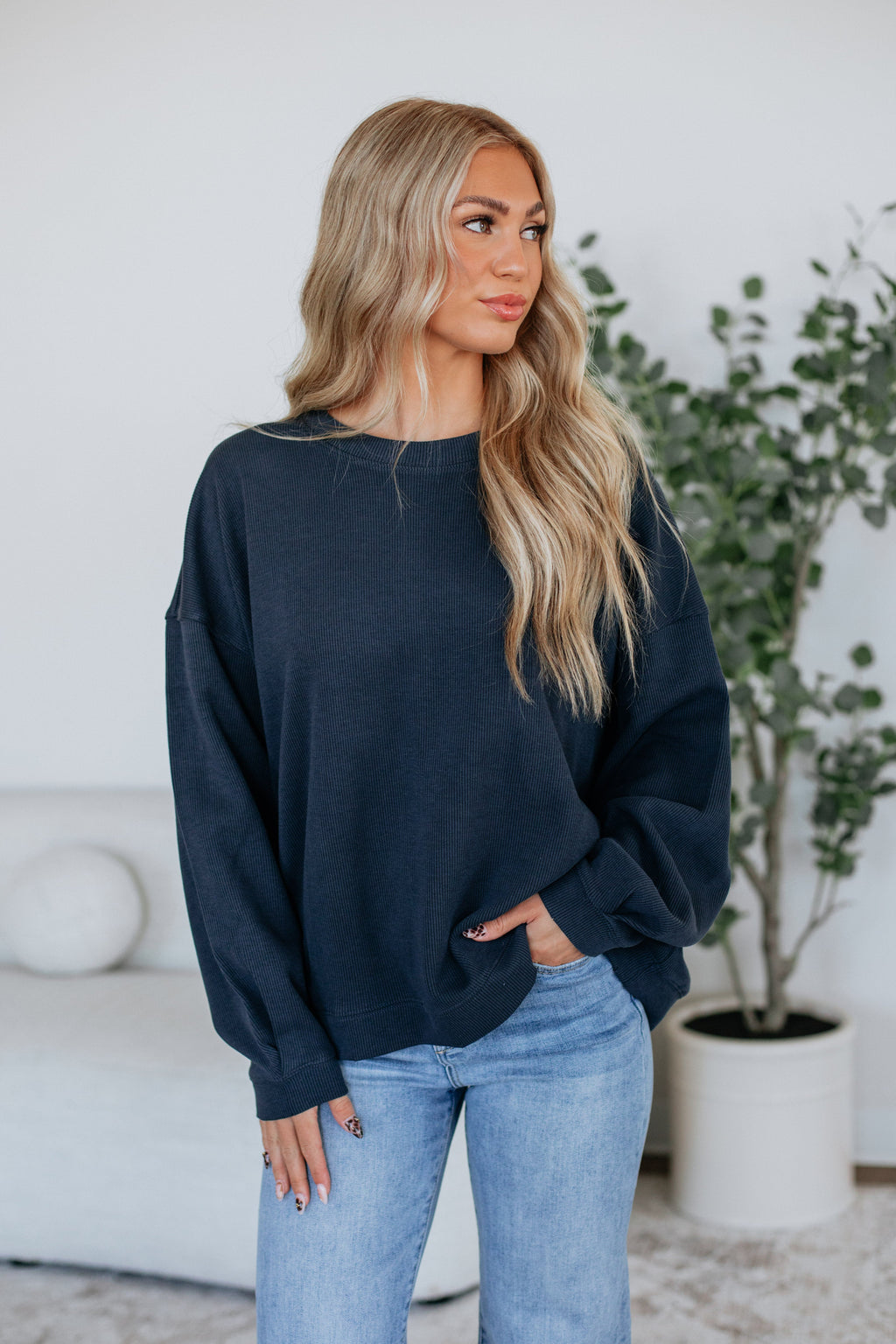 Ali Crewneck Pullover