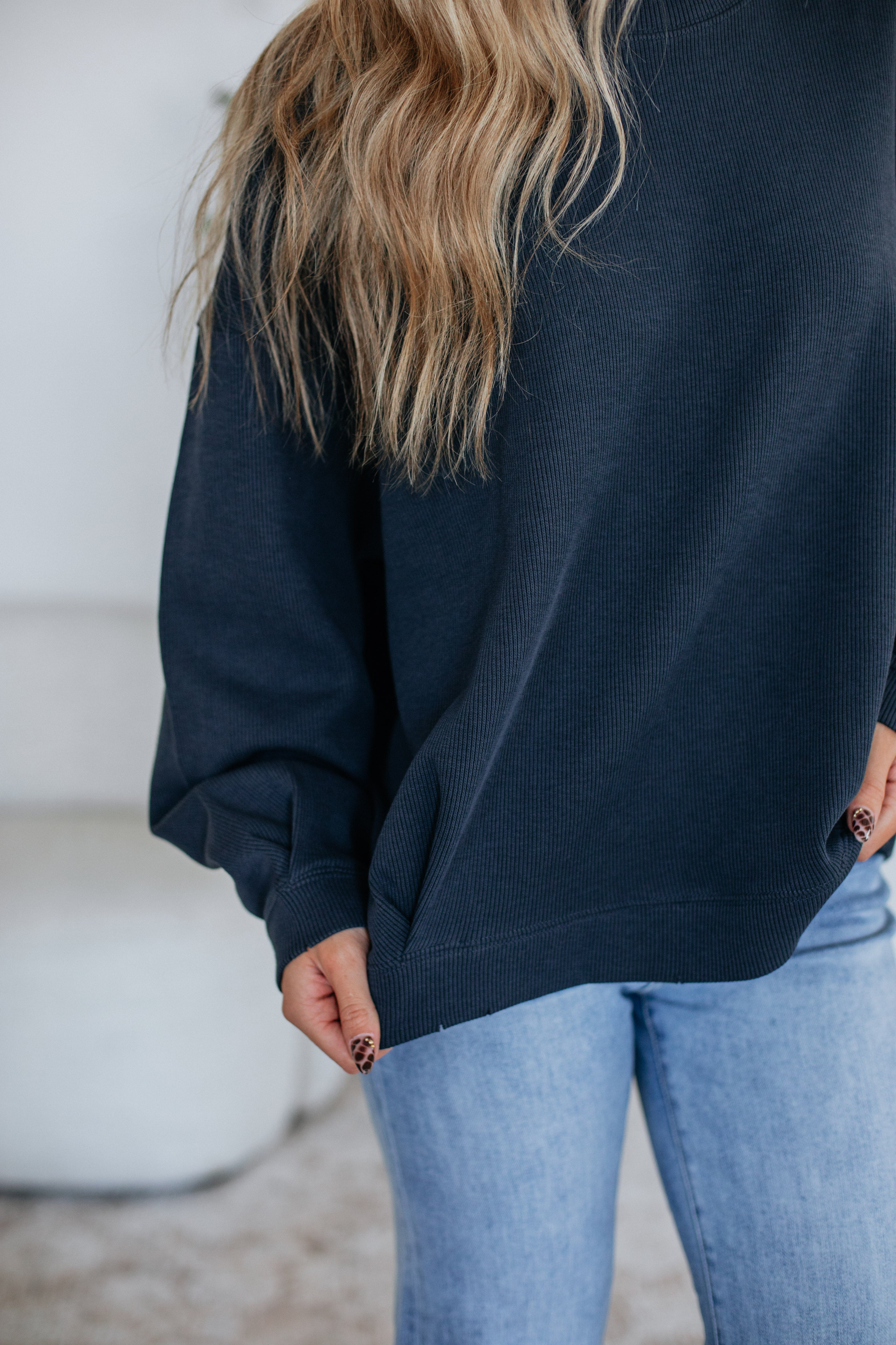 Ali Crewneck Pullover