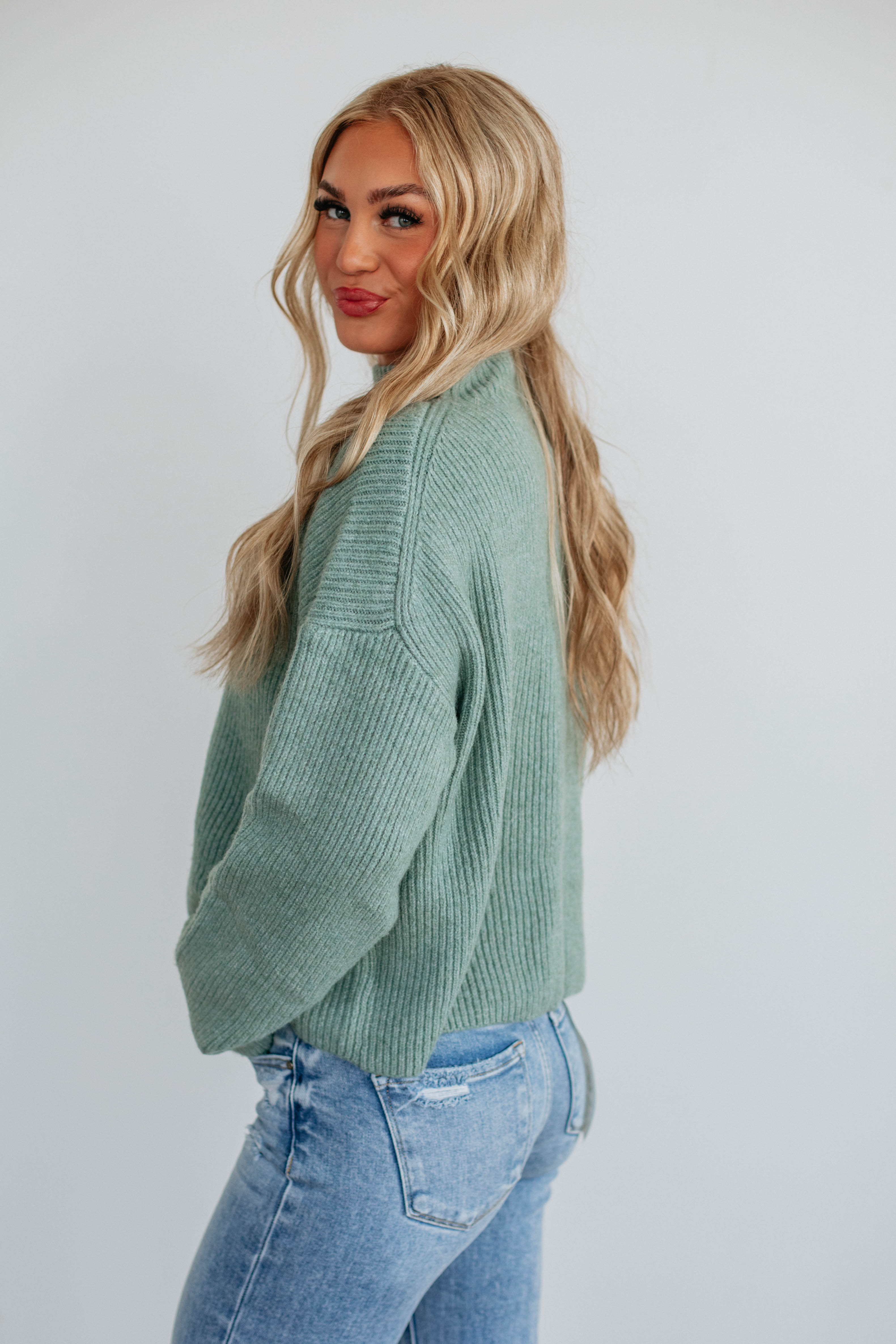 Mora Ribbed Sweater