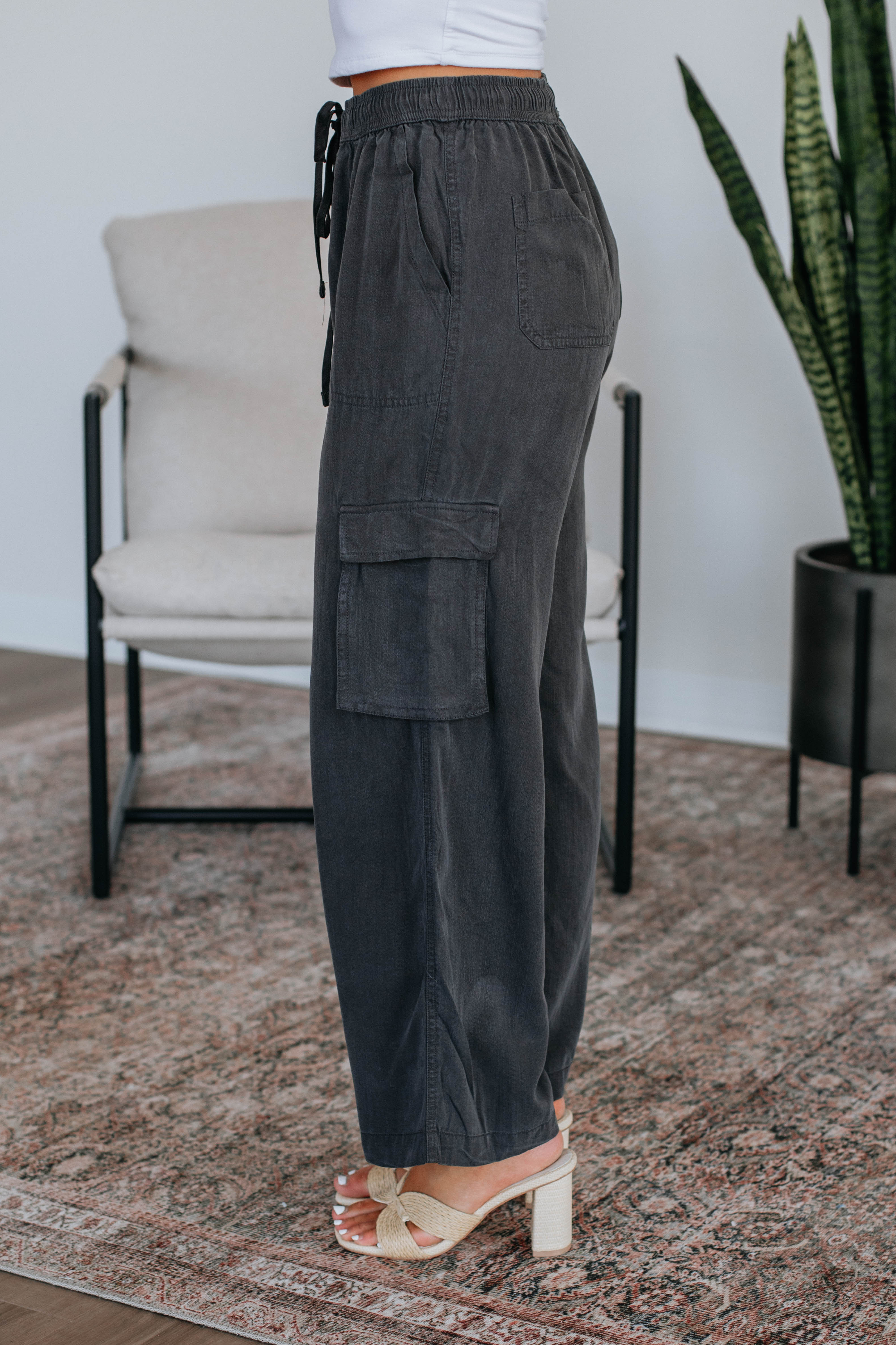 Wylie Cargo Pants - Charcoal