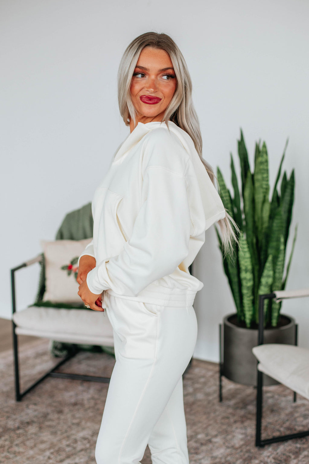 Zealand Lounge Pullover - Cream